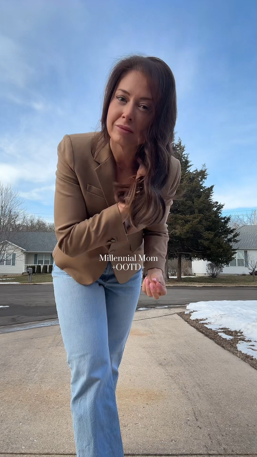 When it’s going to be 50+ degrees all week 🤍

#LTKWorkwear #LTKWatchNow #LTKSeasonal