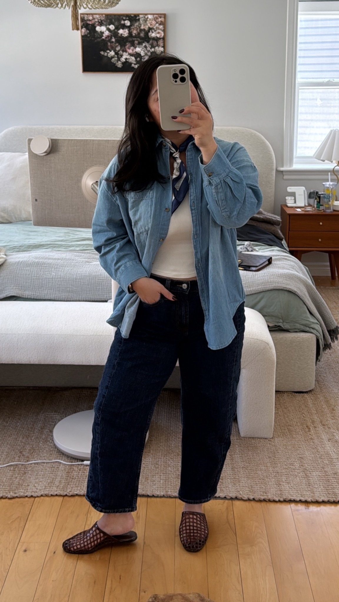 My spring uniform!

Denim shirt: medium petite 
Barrel denim: 6 petite

#LTKmidsize #LTKsale #LTKcanada

#LTKmidsize #LTKcanada #LTKsale