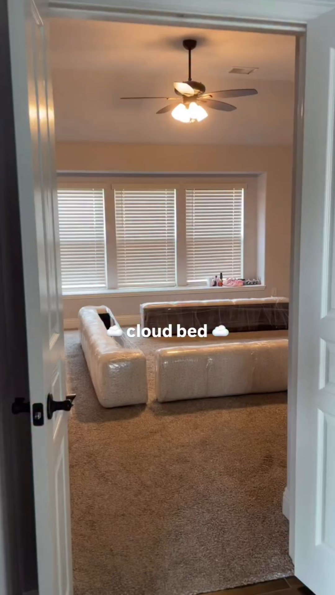 cloud bed ⭐️🤍

#LTKselfcare #LTKHoliday #LTKHome