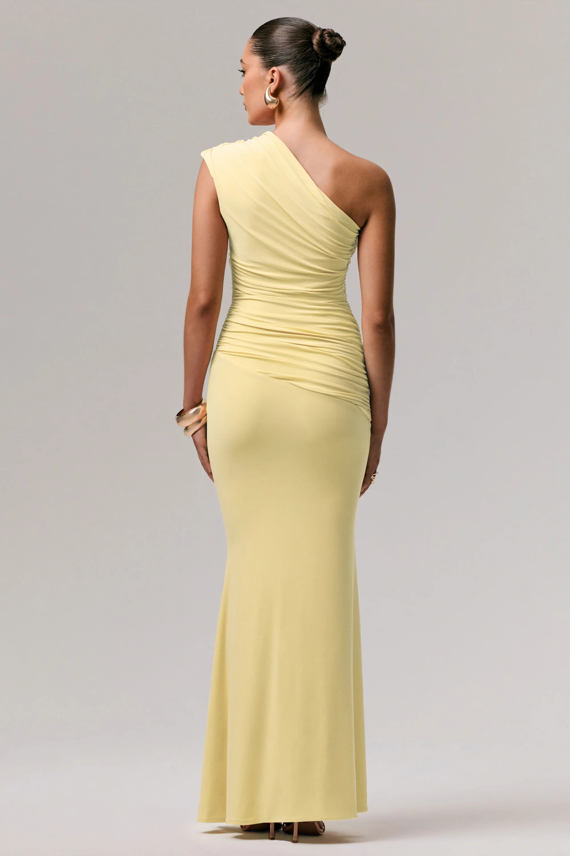 Mardi | Lemon Asymmetric Maxi Dress With Ruching | Club L London