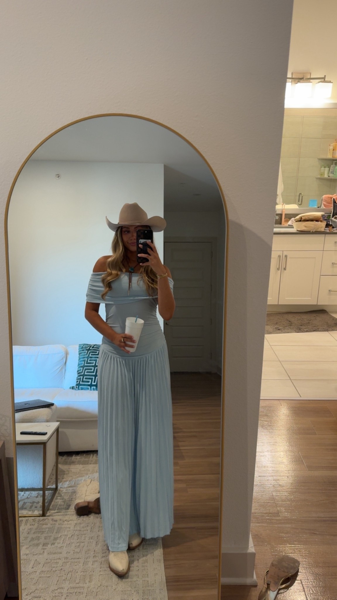 cowboy chic western style 

#LTKSeasonal #LTKBeauty #LTKSaleAlert