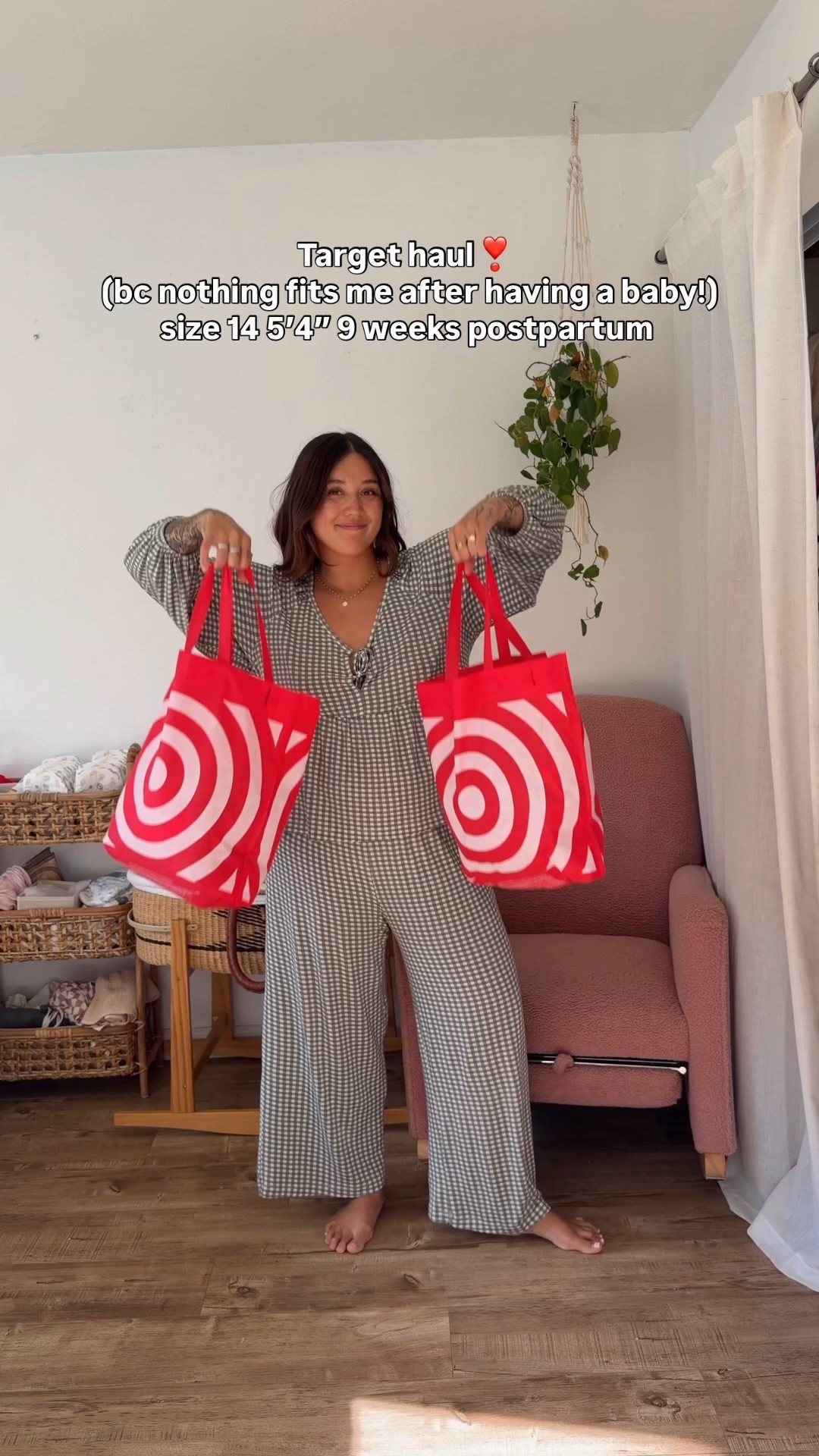 
Little Target Haul because their new arrivals were too good to pass up! And the fact that I can breastfeed in the dresses is everything!!! So excited to wear these out 😭✨

Comment TARGET for the links!

pjs are not from target but included in the links ❣️

Sizing: 188 lbs 5’4” usually a Large/XL 14/16
pants: size 14
Pjs: large 
Dresses: medium
Top: large