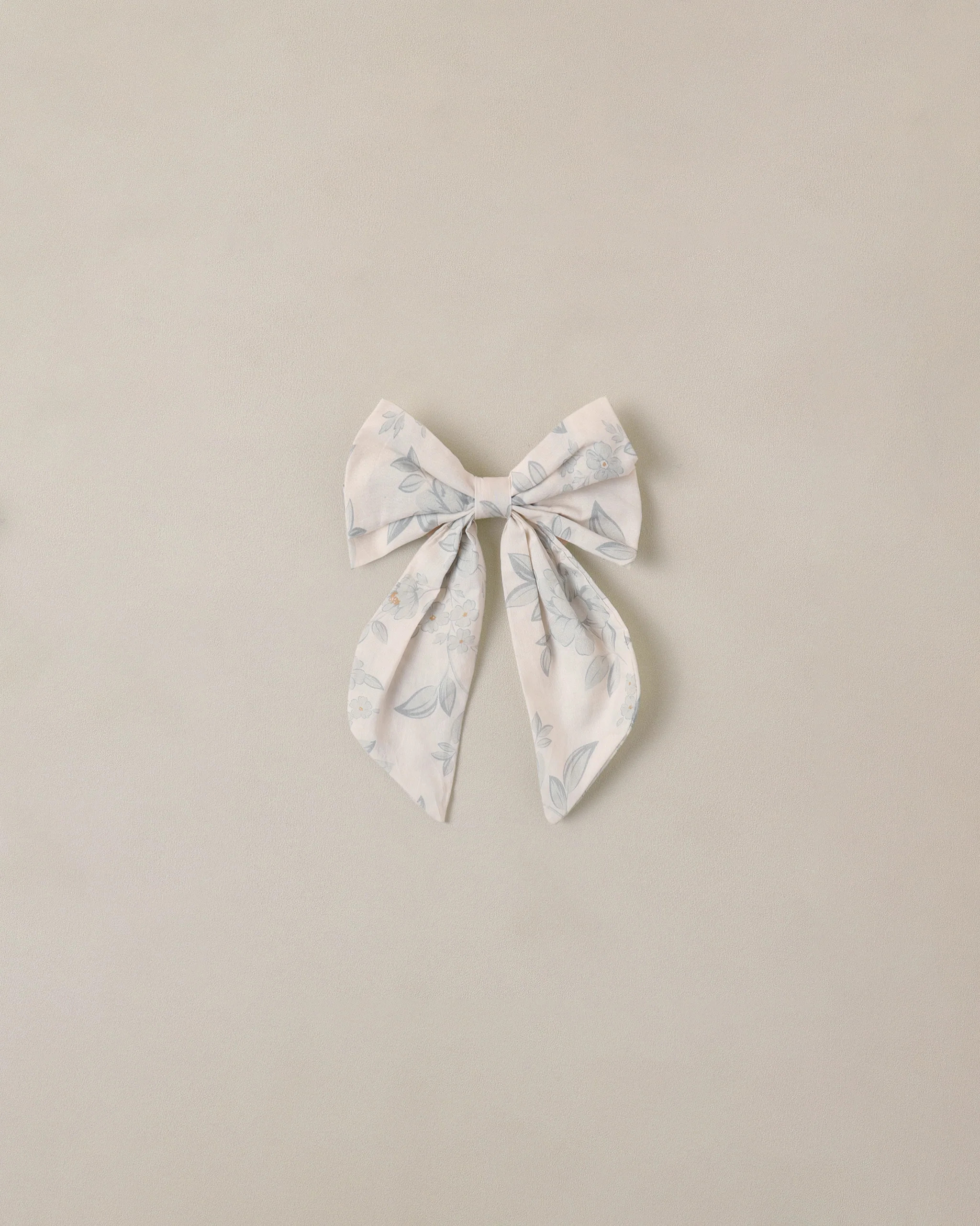 Everly Bow Mist English Rose | Rylee + Cru