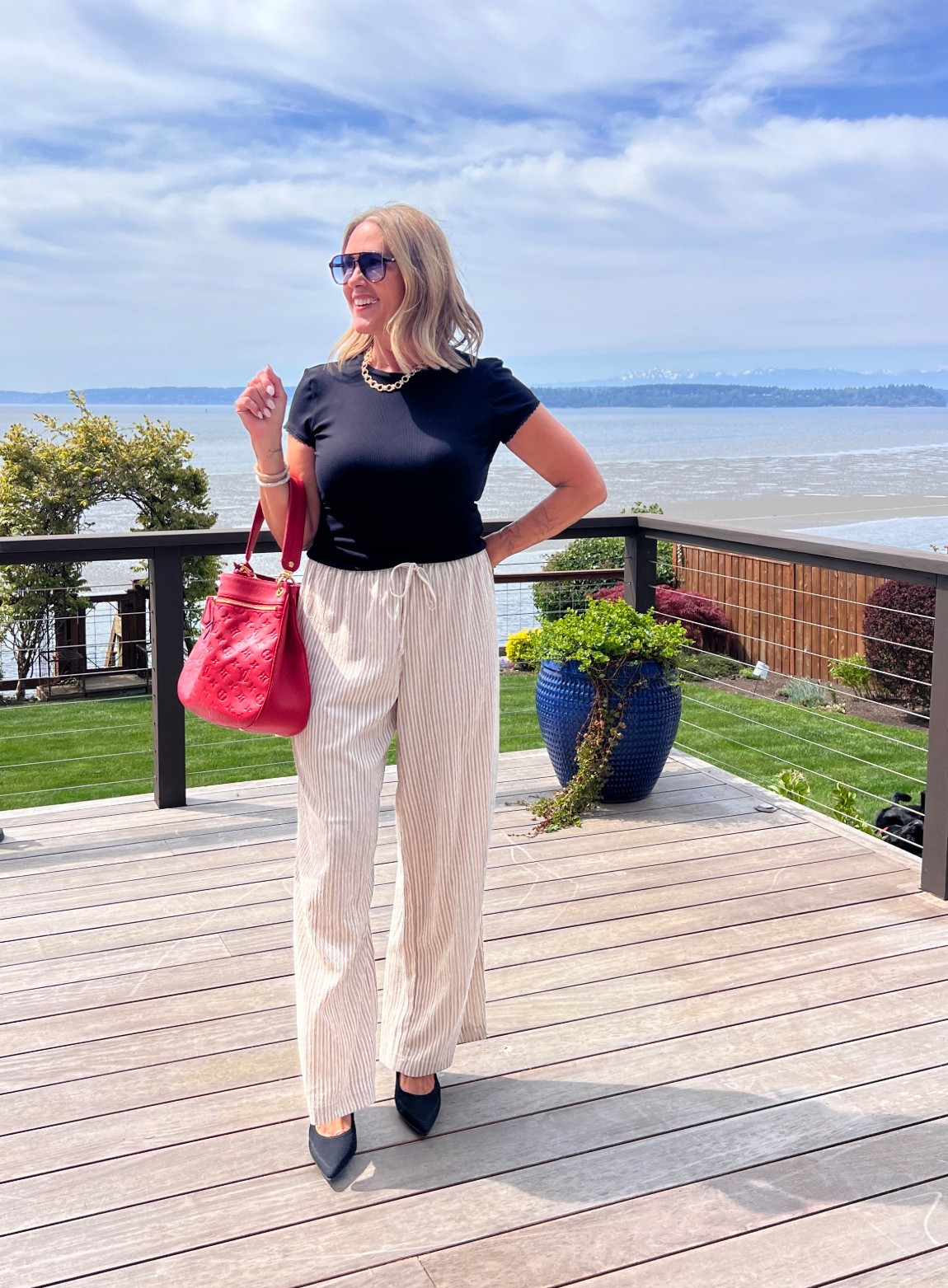 Summer fit from H&M
￼

#LTKActive #LTKSeasonal #LTKMothersDay