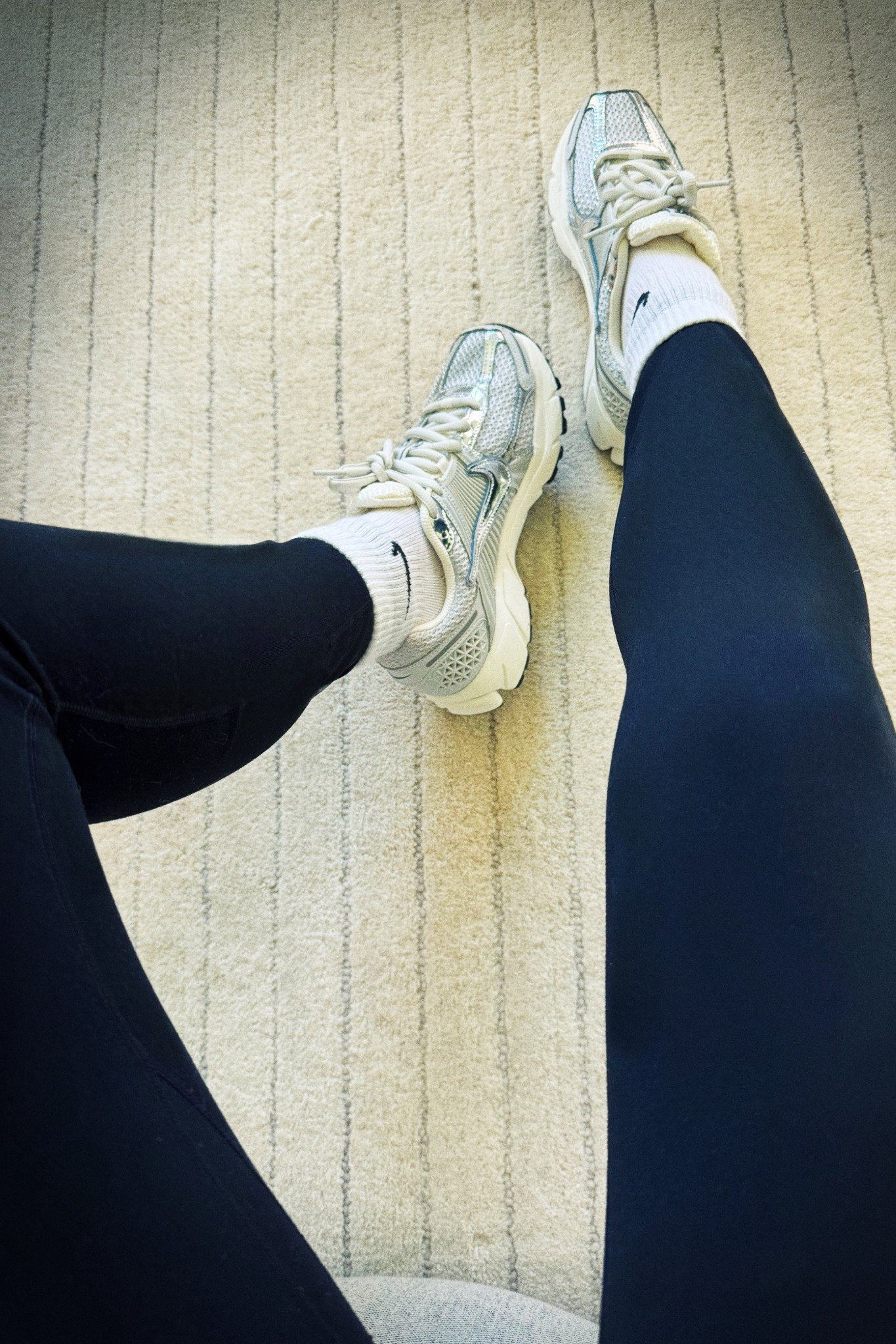 The everyday mom sneaker, leggings and socks I live in.

#nike @Nike US #sneakers #ltkactive #ltkfitnessgoals #ltkootd

#LTKmomlife #LTKgrwm #LTKdayinmylife
