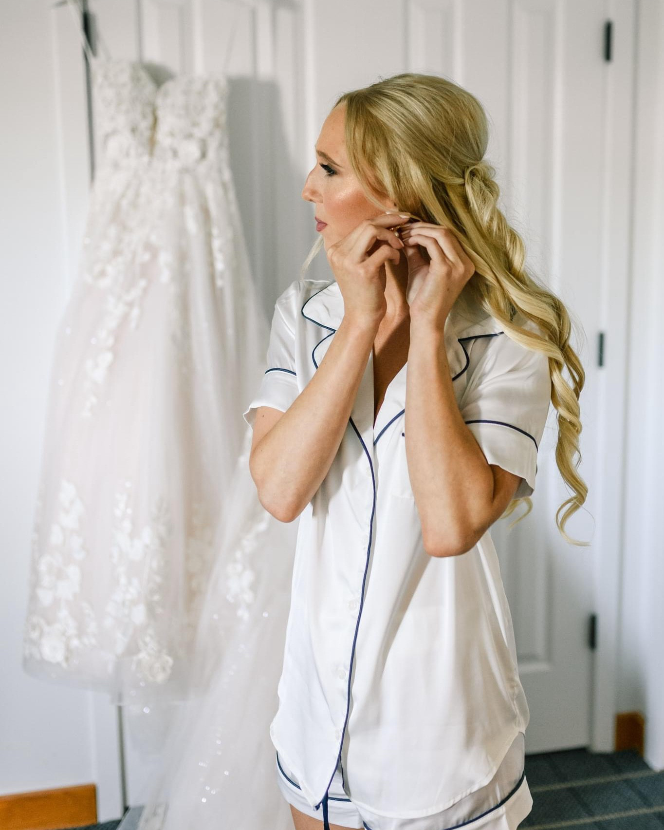 Bridesmaids & Bride getting ready pajamas 🥂🤍💍 

Here are the pink satin pajamas I ordered for my bridesmaids and the white satin pajamas I ordered for myself! They’re from Birdy Grey and fit true to size. 

Bridesmaids pjs: Jonny Dusty Pink satin shorts pajama set 💕

Bride to be, wedding photos, bridesmaids pajamas, bridesmaids photos, pajama sets, Birdy Grey, Amazon pajamas, Amazon wedding, white satin pajamas, bridal pajamas, bride getting ready outfit

#LTKWedding #LTKFindsUnder50 #LTKSeasonal