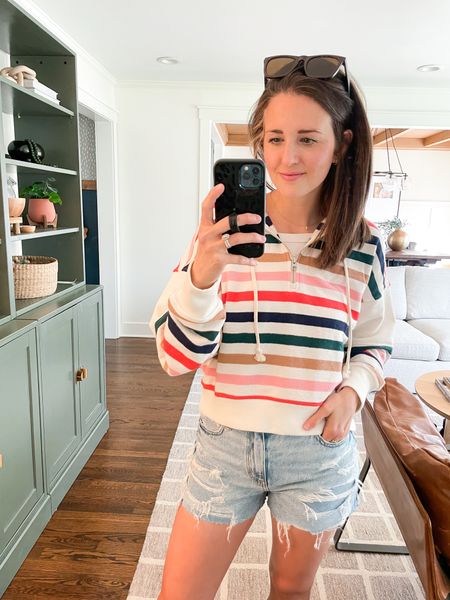 The most perfect spring hoodie! Wearing a small and a 0 in these shorts! 