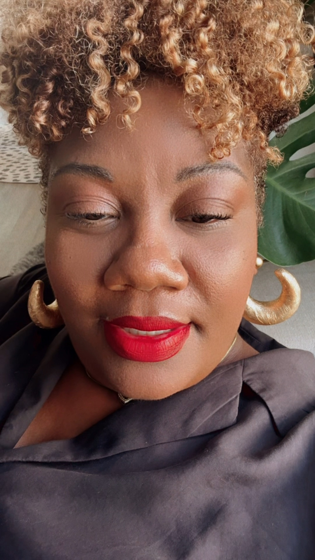 Cutest red lip

#LTKStyleTip #LTKBeauty