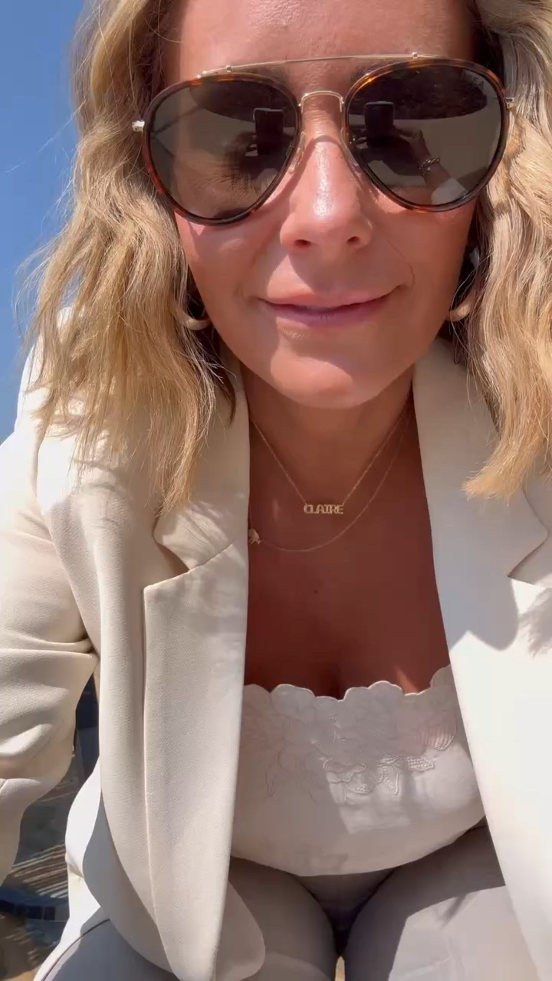 You know I’ve been honest lately about not feeling super confident in my body. But this outfit? Genuinely made me feel GOOD. Like, zillion-compliments, held-my-head-high, might-wear-this-again-tomorrow good.

Linked it all for you in bio, my storefront, and in the Lobs channel because I know the second I post this, I’ll get a million DMs 💁🏼‍♀️🛍️

Let this be your sign to wear the thing that makes you feel like you. She’s in there. 💗#LTKCreator #OOTD #CoastalMomStyle #LoveClaireStyle #RealTalk #ComfortCreator #BodyConfidence #FitCheck #LobsterLinkedIt

#LTKCon