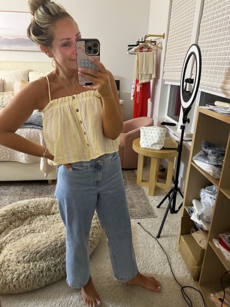 Casual Summer outfit ☀️ Madewell denim (28 petite) top is from Pink Lily I’m wearing a Small. 

Use code: CLAIRE20 to save at Pink Lily (some items aren’t included) 

#LTKFindsUnder100 #LTKSeasonal #LTKStyleTip
