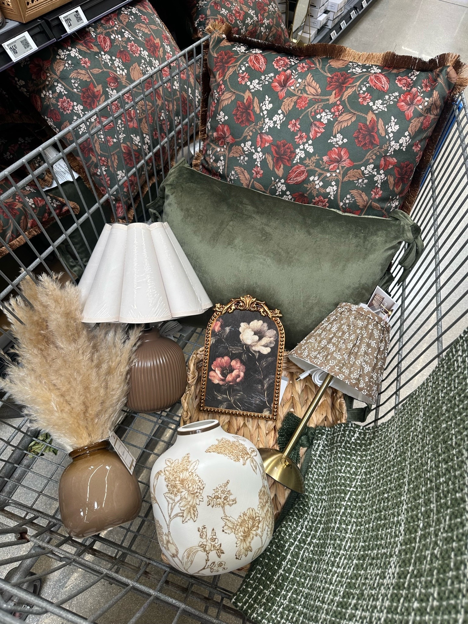 Walmart Fall decor. All the cozy layers- velvet pillows, fluted lamp, floral vases, picture frame, rugs.

Walmart 
Home decor
Table Lamp 
Cozy home 
Fall
Autumn 
Fall decor Table Lamp
Pampas grass 
Better homes and gardens 
Pottery barn 
Magnolia 
McGee and co
Studio McGee
Thrifted 
Vintage

#LTKHome #LTKSaleAlert #LTKSeasonal