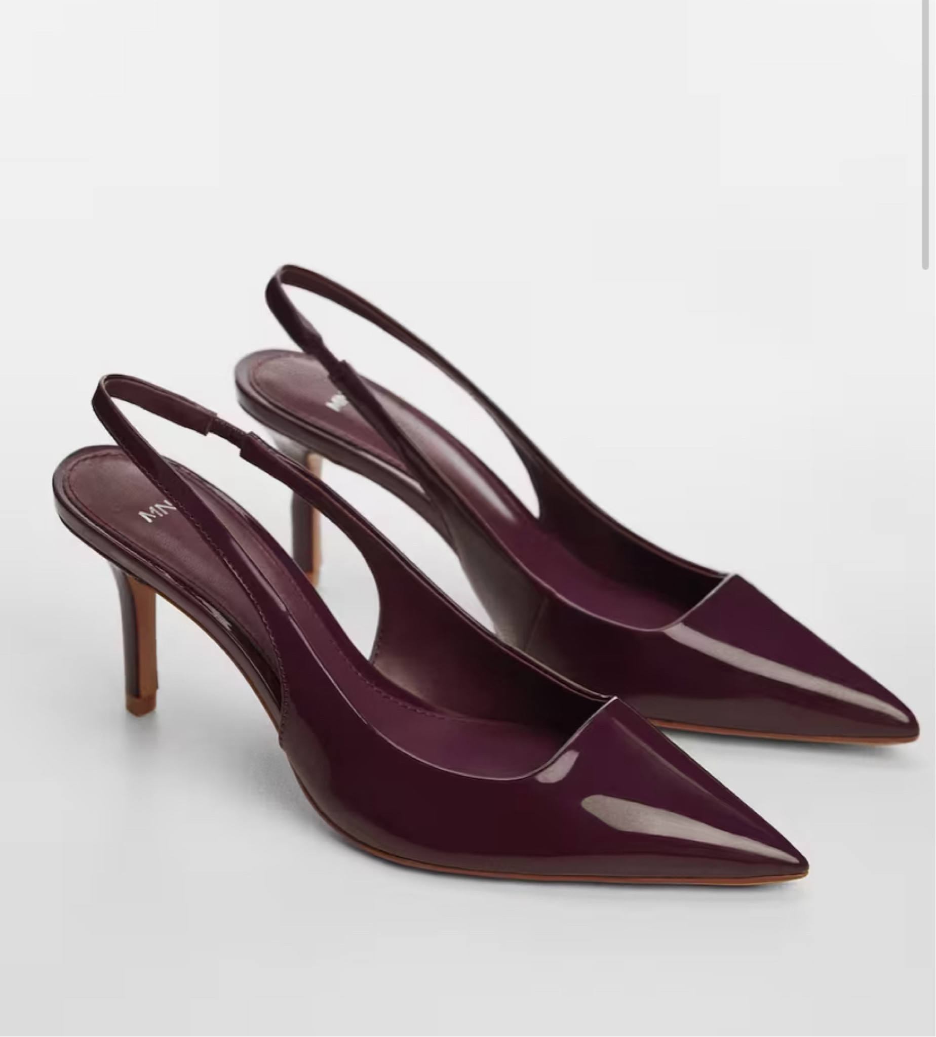 Burgundy red heels! The hottest colour for 2024. These Mango Heels really hit the mark

#burgundy #redheels


#LTKaustralia #LTKstyletip #LTKSeasonal