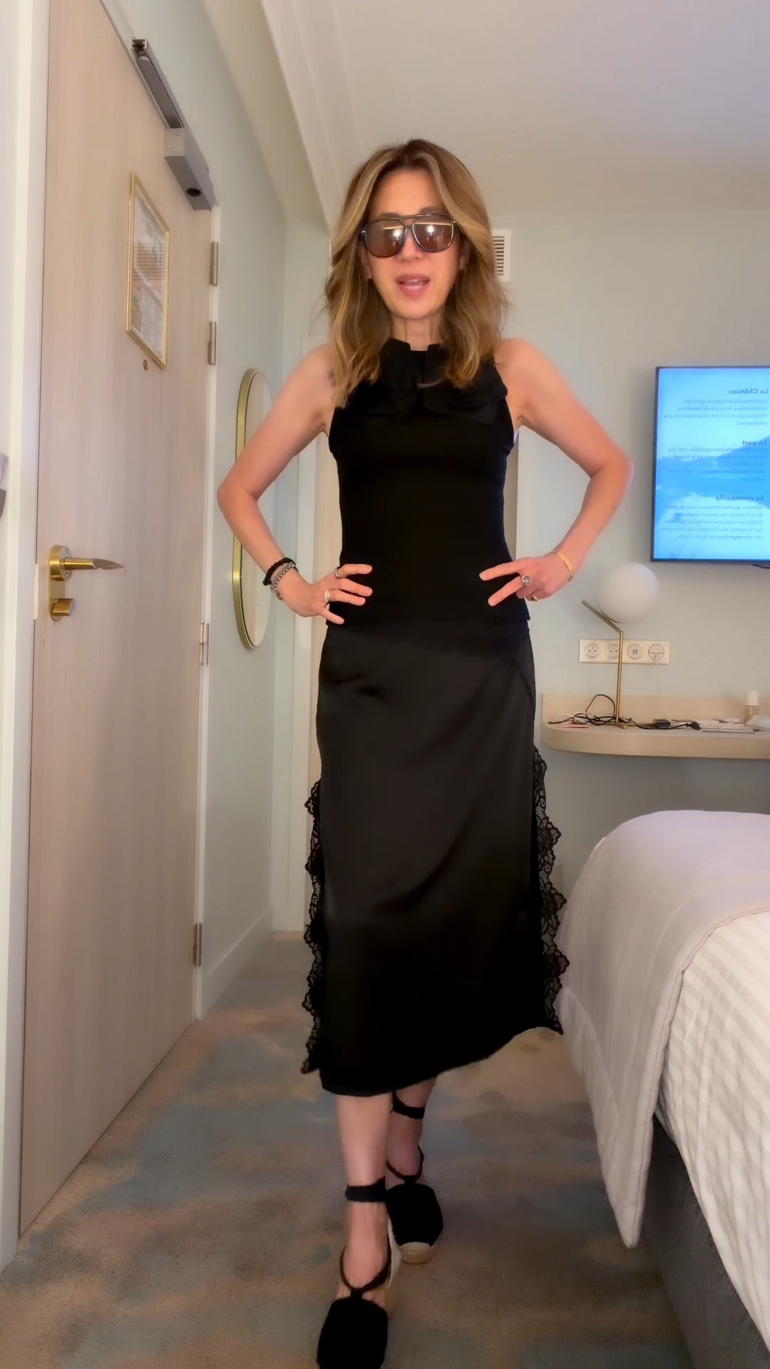 Get this look for effortless chic style. Perfect for a night out, date night, and the pieces are versatile to mix with many different outfits. ❤️

#LTKootd #LTKOver40 #LTKTravel