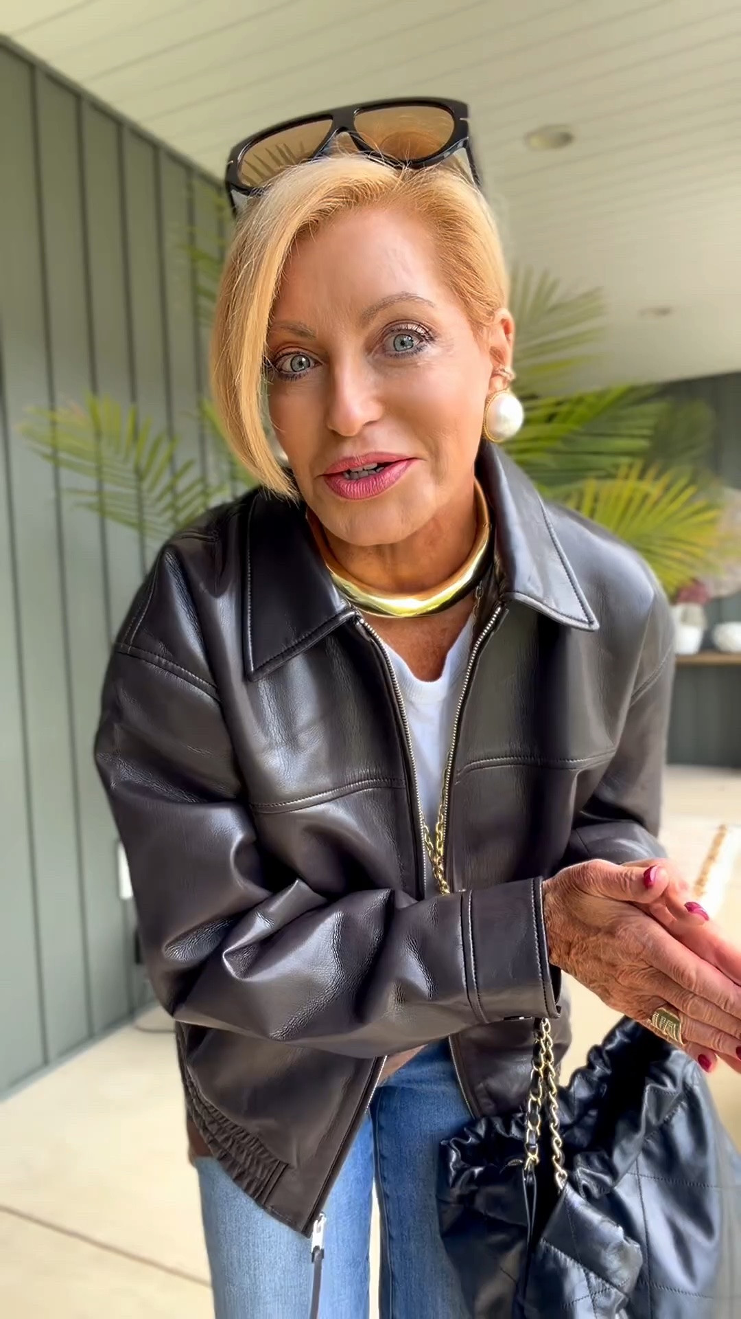 Use code:TAMMY20 for my collar.  I have enjoyed it so much.  Also my bomber jacket is soft as butter & one I’ll be living in this fall!

#LTKootd #LTKvlog #LTKOver40