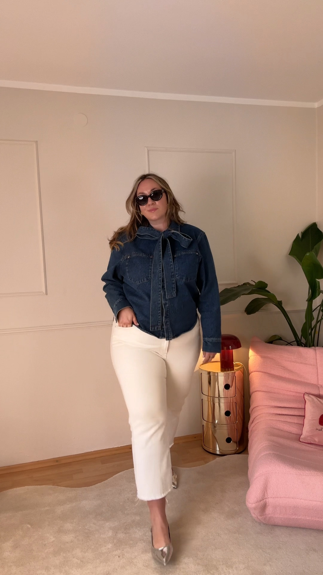 Weiße Jeans an einer dicken Frau? Ja, das geht 😍 ich zeige dir heute ein mega tolles Outfit. Was sagt ihr? 

#LTKstyletip #LTKplussize #LTKdeutschland