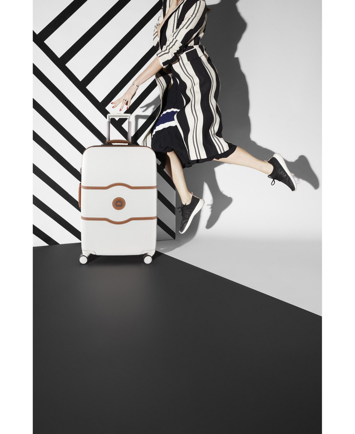 Delsey Chatelet Plus 24" Hardside Spinner Suitcase | Macys (US)