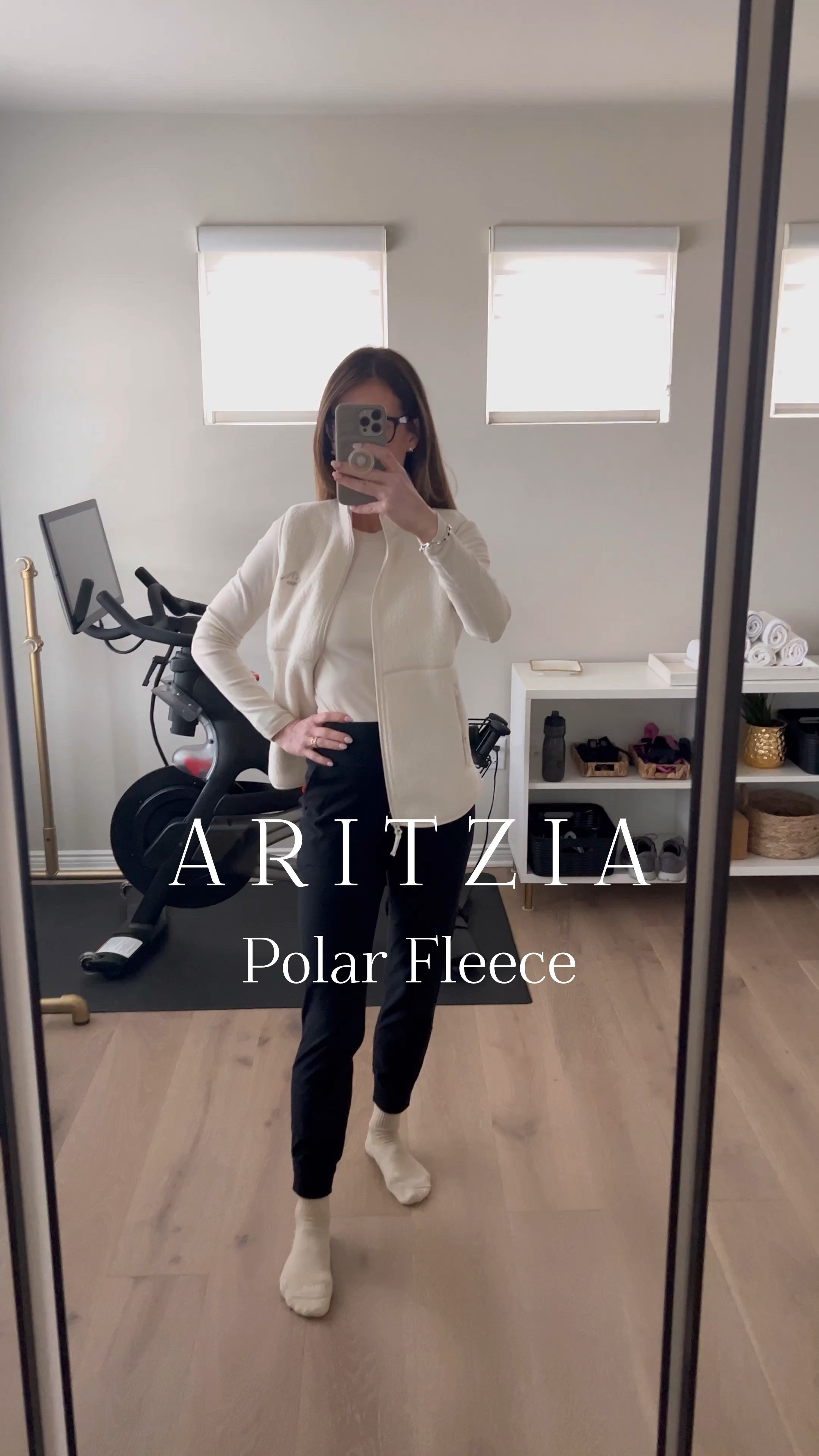 ARITZIA | TNA Polar Fleece

Cozy, neutral Aritzia vest paired with TNA Homestretch long sleeve tee. 

Athleisure. Jogger. Fitness. Casual outfit. Vest. Cold weather clothing. Neutral style. Neutral fashion.  

#LTKVideo #LTKstyletip #LTKSeasonal