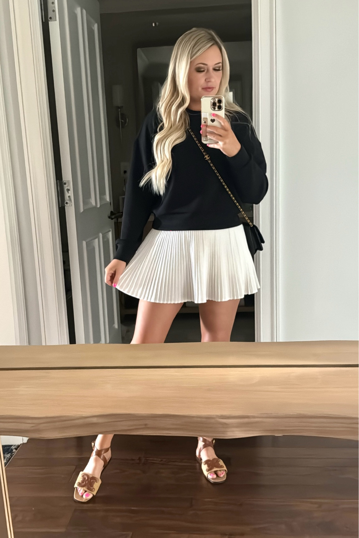 OOTD in San Diego! The softest sweatshirt and my fav active skirt! I have in two colors!! 

#LTKActive #LTKStyleTip #LTKSeasonal