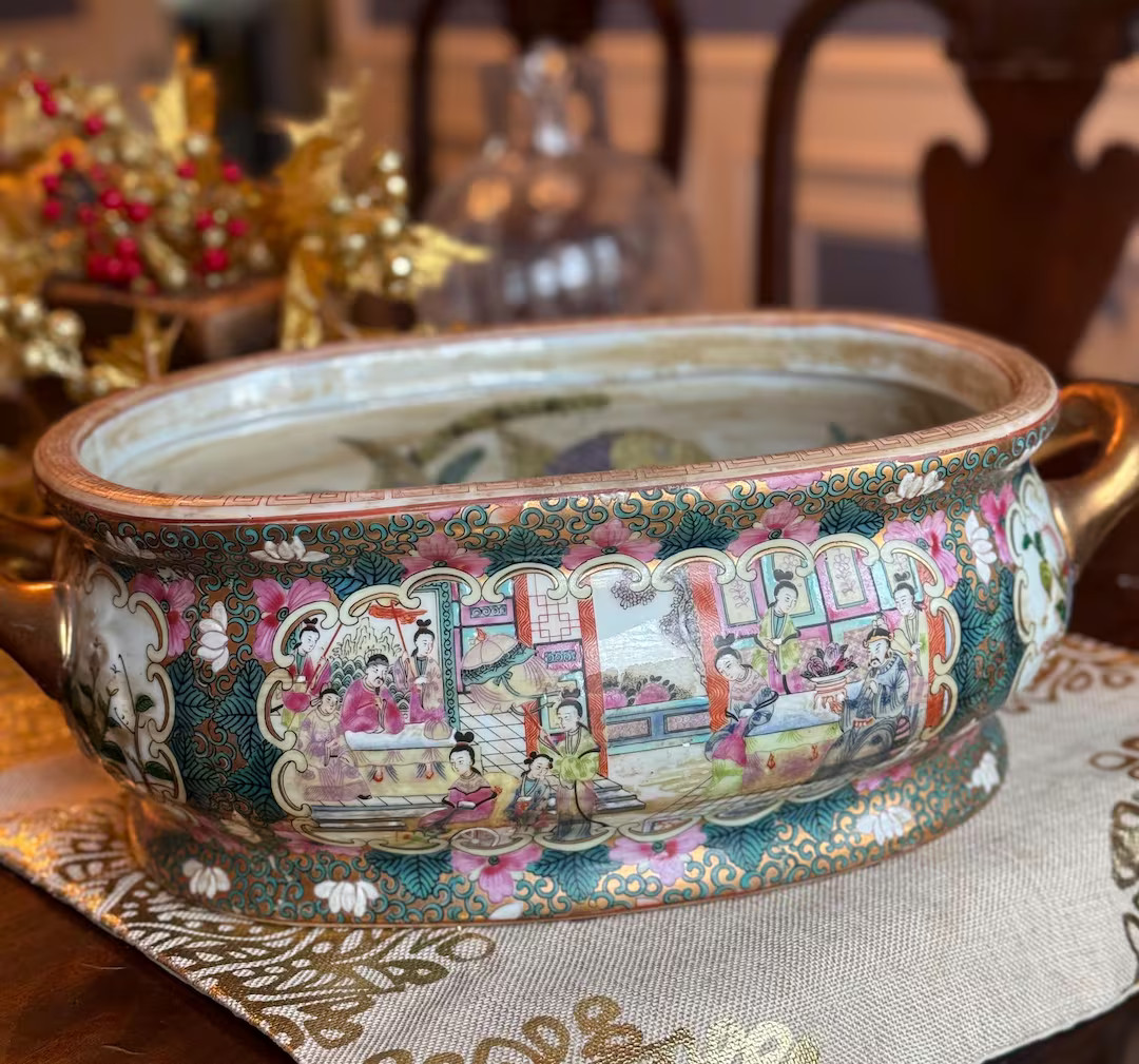 Stunning Chinese Rose Medallion footbath. It can be used as an impressive centerpiece with or wit... | Etsy (US)