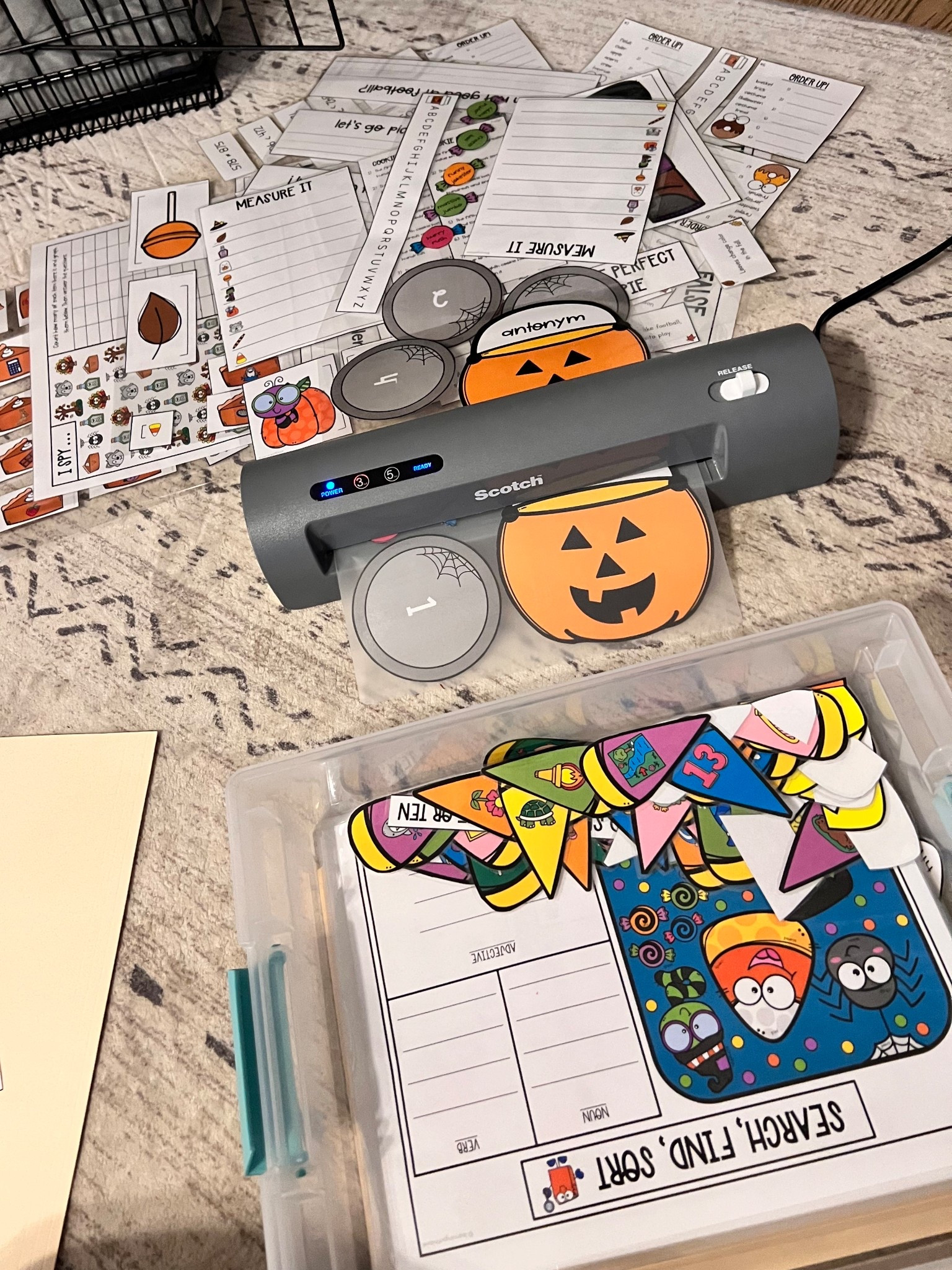 Teacher things at the home officee

#LTKHome #LTKHoliday