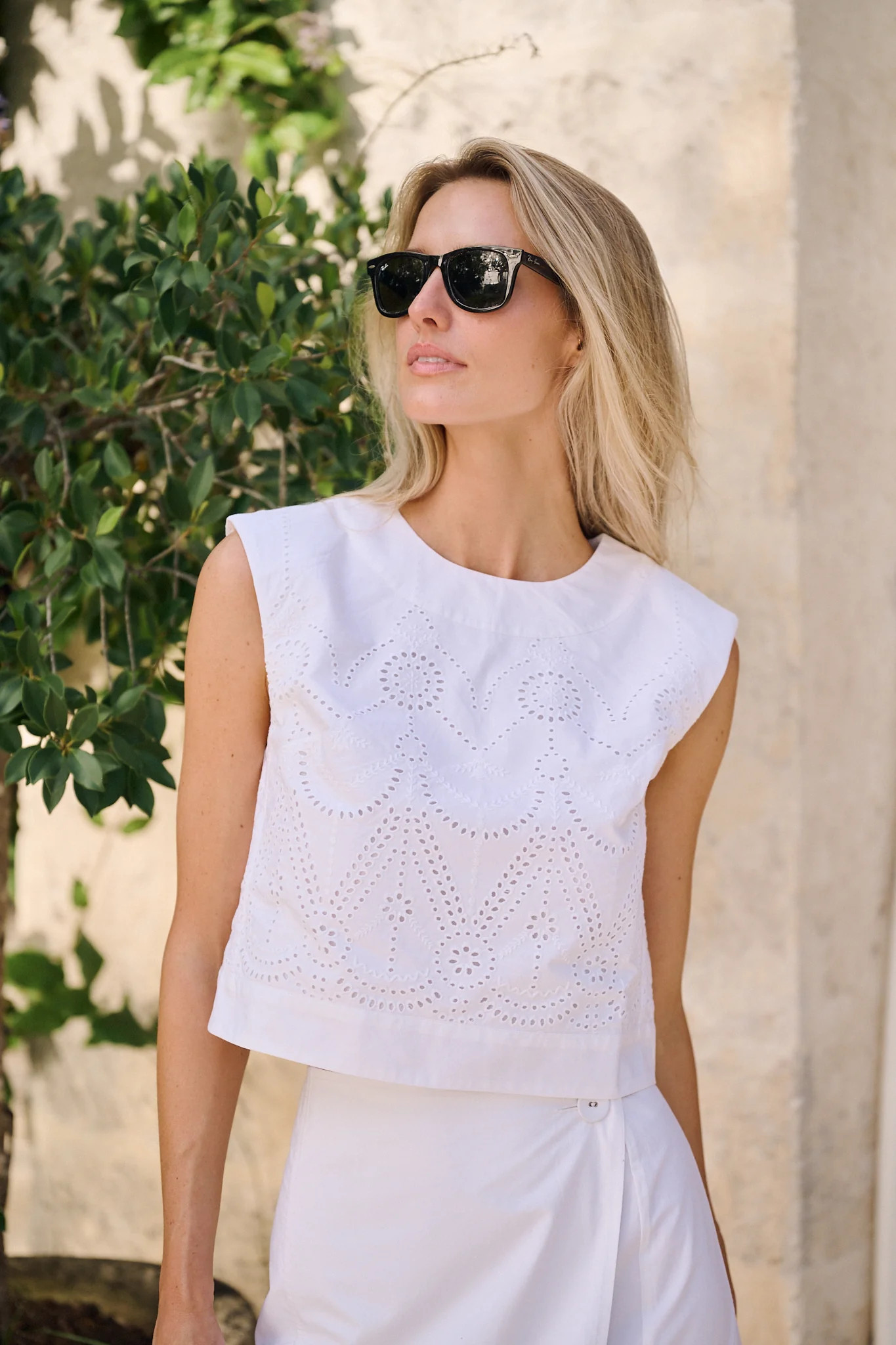 Slim Top Eyelet - Blanc | Julia Amory