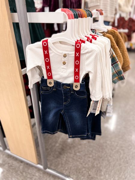 The cutest little Valentine’s Day baby outfit is now available at Target! Perfect for your little baby! 

Target finds, Target style, trendy finds 

#LTKHoliday #LTKbaby #LTKkids