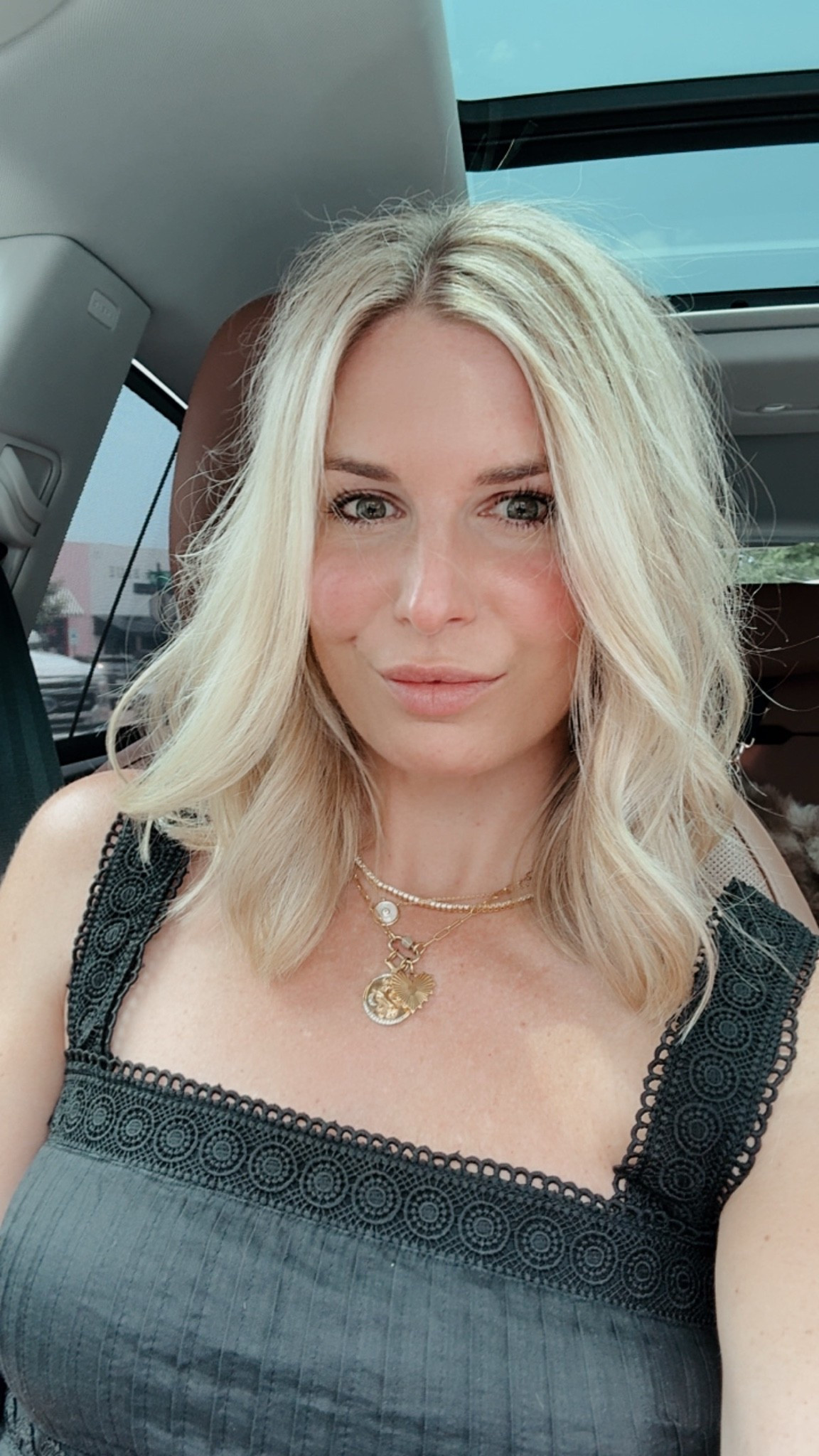 Car selfie proof that Wavytalk gives me the best at-home blowout — soft waves that last all day without the salon price tag 💛 

 #LTKgrwm #LTKmorningroutine #LTKselfcare
