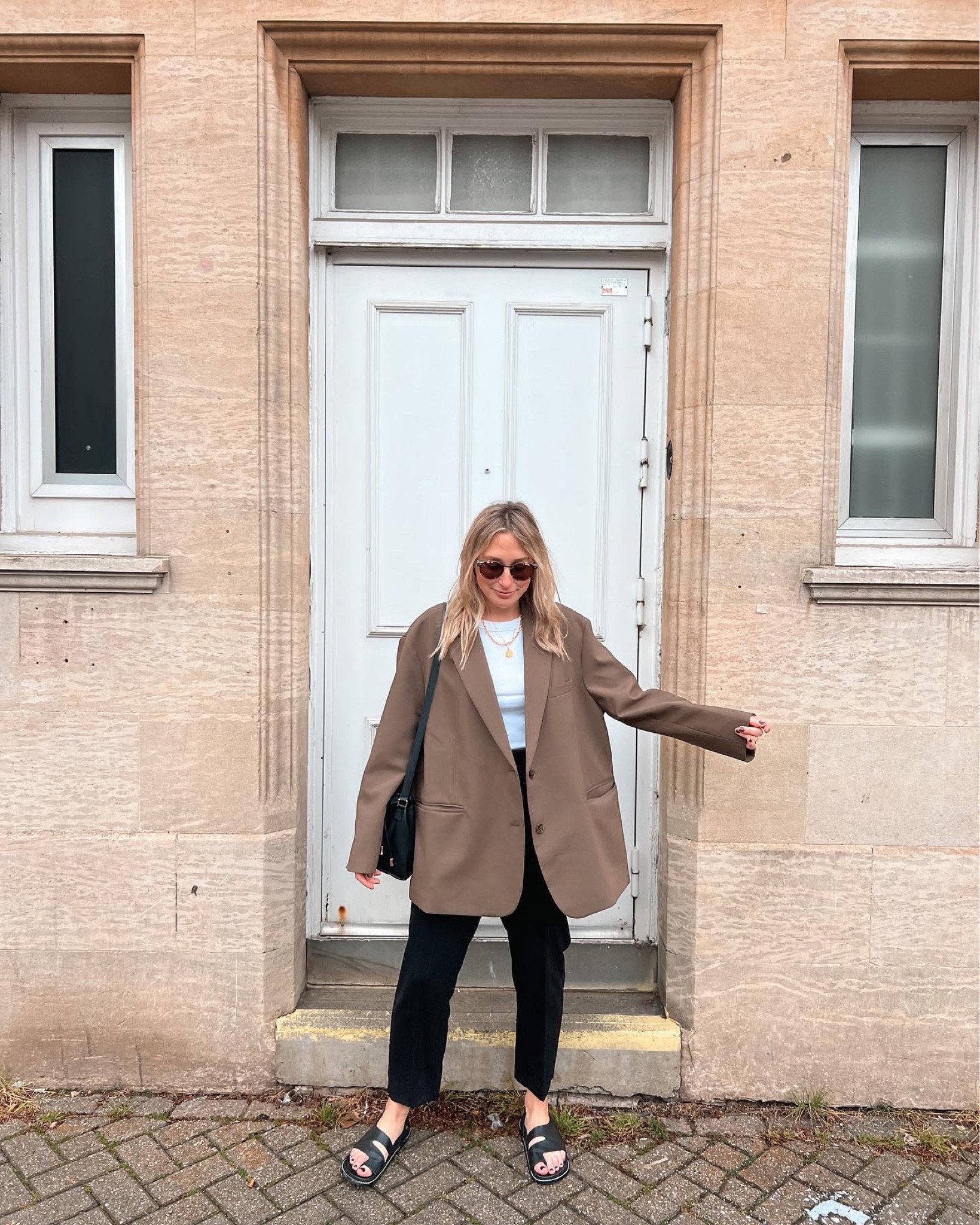 Big blazer energy 

#LTKSeasonal #LTKunder50 #LTKunder100