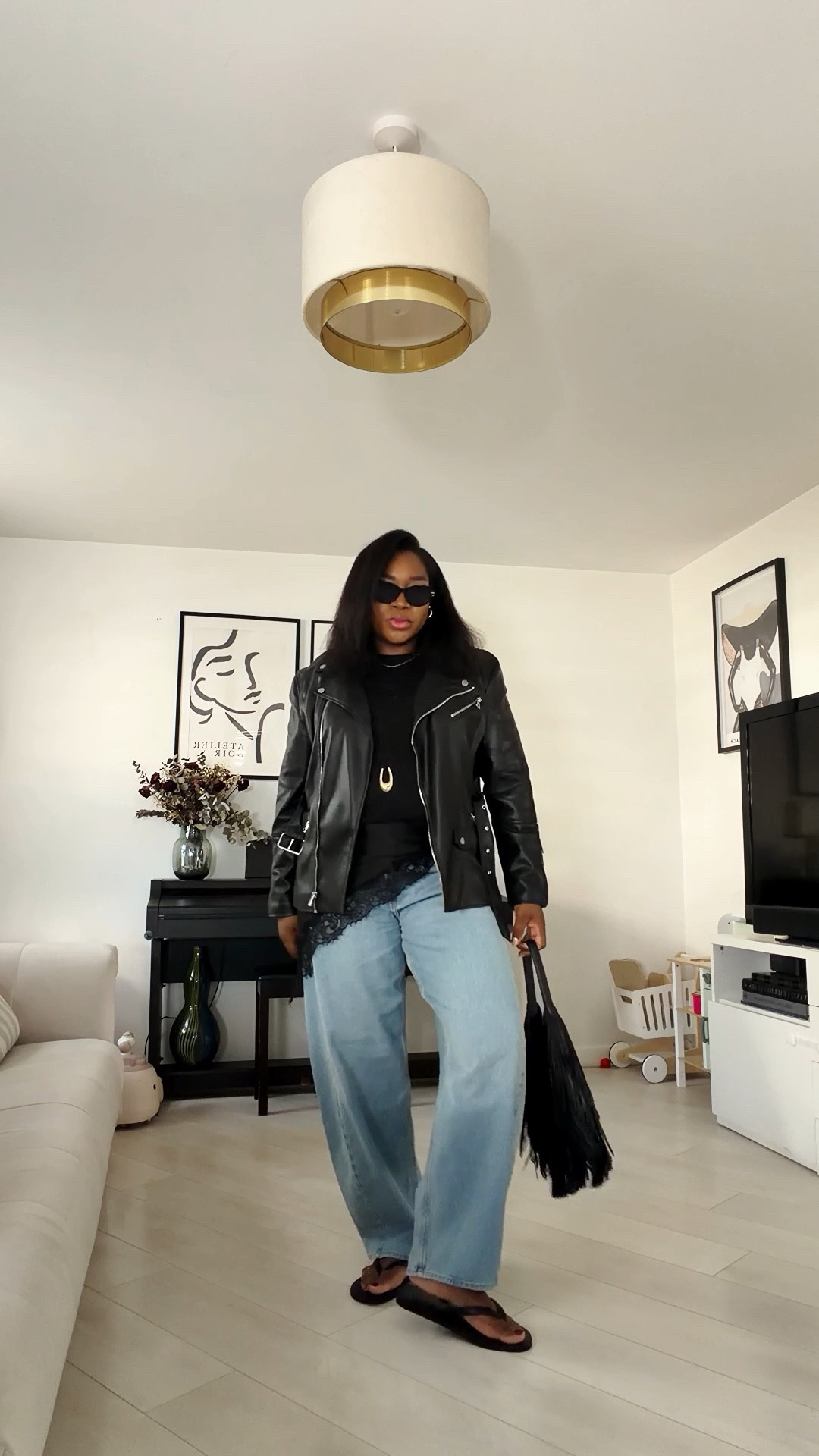Jeans as comfortable as leggings 

#LTKxAFSale #LTKjeans #LTKmidsize