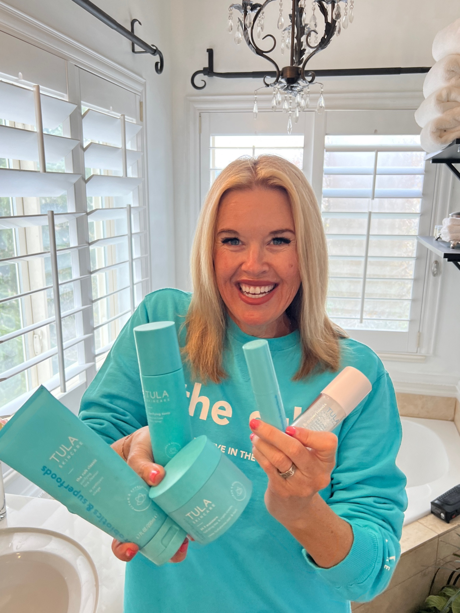 —TULA—

Tone up your Routine
New product Alert🚨
-Clarifying Tonic-
*alcohol-free daily toner 

93% agreed skin
Looks brighter

Perfect edition for a 
4 Step System
- The cult classic cleanser
- Toner
- Moisturizer 
- Eye care

*1 added the 
Hydrating Serum…
for a 5th step (use before moisturizing) 

93% agreed skin
Looks brighter

✔️Easy to Use
✔️Great results 
✔️Suitable for All Skin Types


#LTKGiftGuide #LTKbeauty #LTKfindsunder50