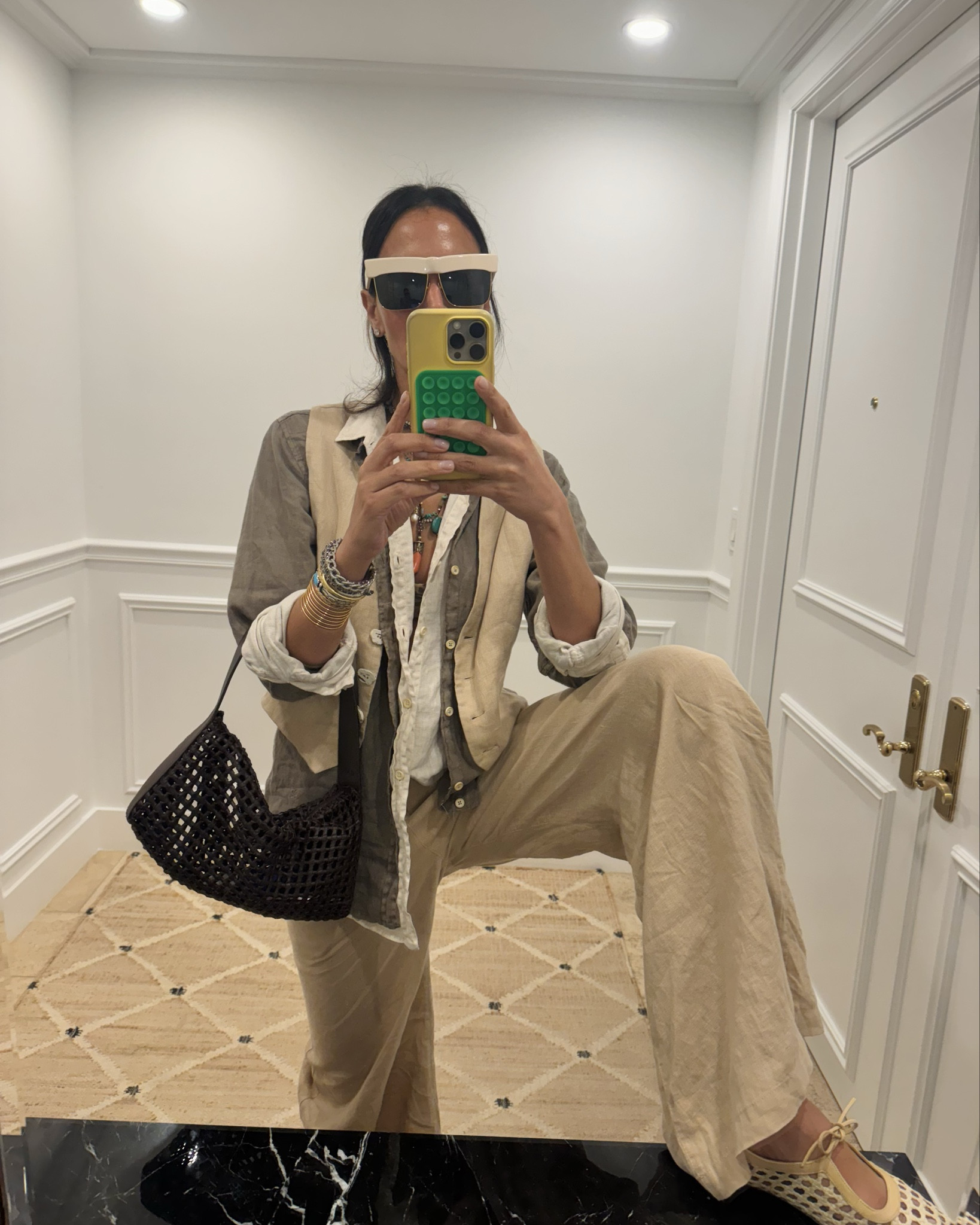 My everyday essentials as recommended on the podcast ModaPedia:

🍦 I love wearing cream colors; I feel the color lifts my mood! Layering men’s/oversized shirts is something I enjoy doing—it gives that undone/done look.

🧴 Tata Harper products are a must in my daily routine, but I can't live without the Nourishing Oil Cleanser and the Hydrating Floral Essence!

🥪 The sandwich with my Beauty Sandwich products is a routine I’ve been implementing at home. Ivan taught me how to do it, and now I apply them myself to get that lifted red carpet look!

🫐 My morning Heavy Metal Detox Smoothie by The Medical Medium is something I don’t skip! It contains 5 key ingredients that work in synergy to pull heavy metals like mercury, lead, aluminum, nickel, and copper out of your organs. I believe this routine helped clear the dark spots on my face due to heavy metal accumulation in my body!