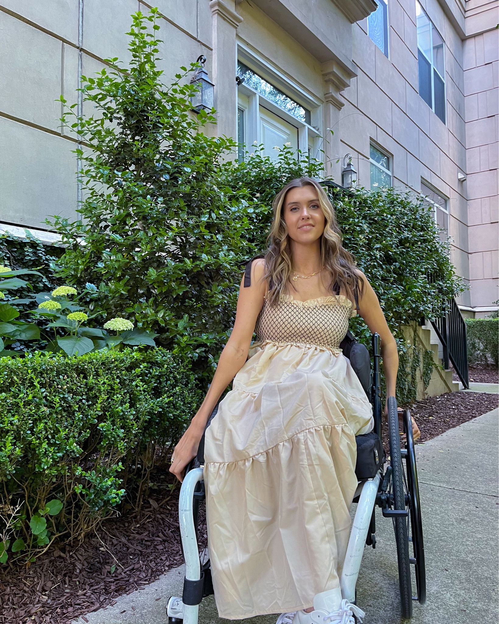 sundress szn🤍

use code EMMA15 to get 15% off

#sundress #summerfashion #vestique