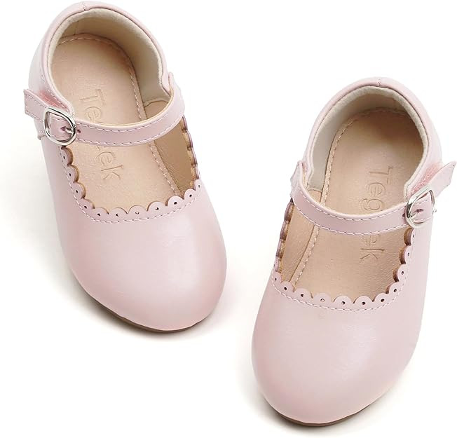Girls' Vintage Mary Jane Ballet Flats - Shiny Patent Leather Party Shoes | Amazon (US)