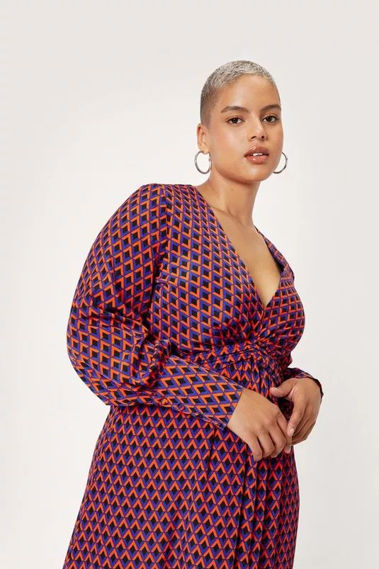 Plus Size Geo Print Maxi Dress | Nasty Gal (US)