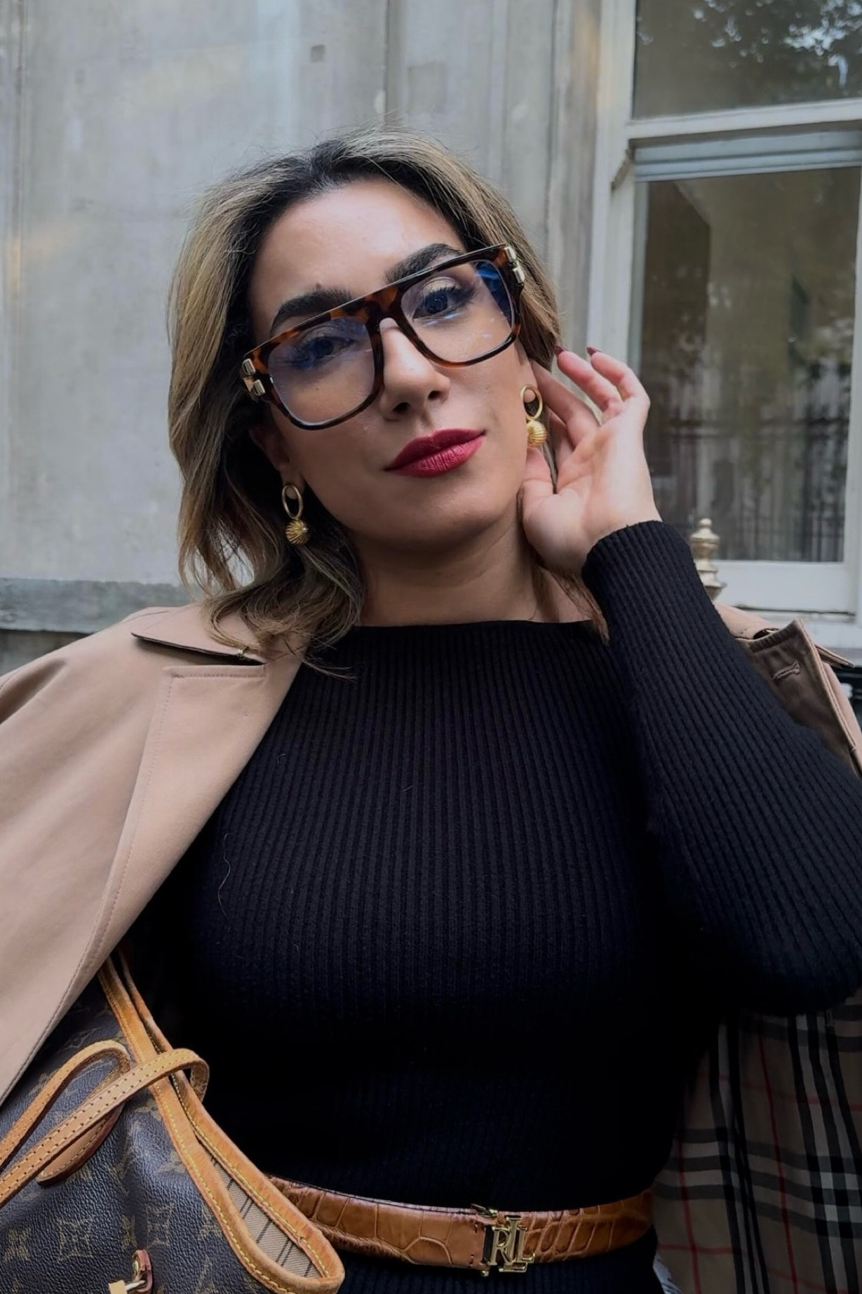 Autumn style - daytime 

#autumn #trenchcoat #blaclskirt #LV #eyewear #blacktop #brownbelt #knit #ribbedknit #tortoiseglasses #workeear #ralphlaurenbelt 

#LTKautumn #LTKeurope #LTKworkwear