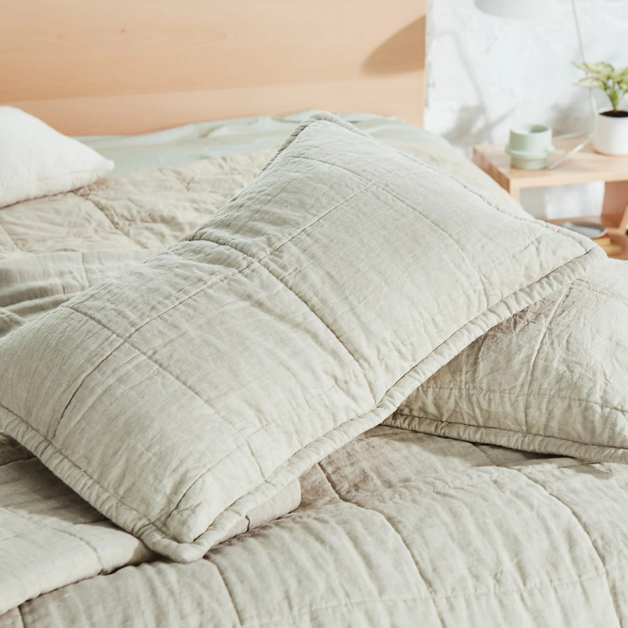 Natural Linen Shams | Avocado Mattress