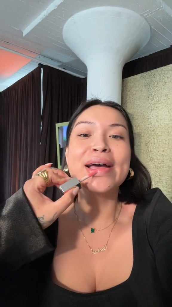 Rihanna’s makeup artist tells me her favourite gloss 

#LTKbeauty #LTKGiftGuide #LTKSeasonal