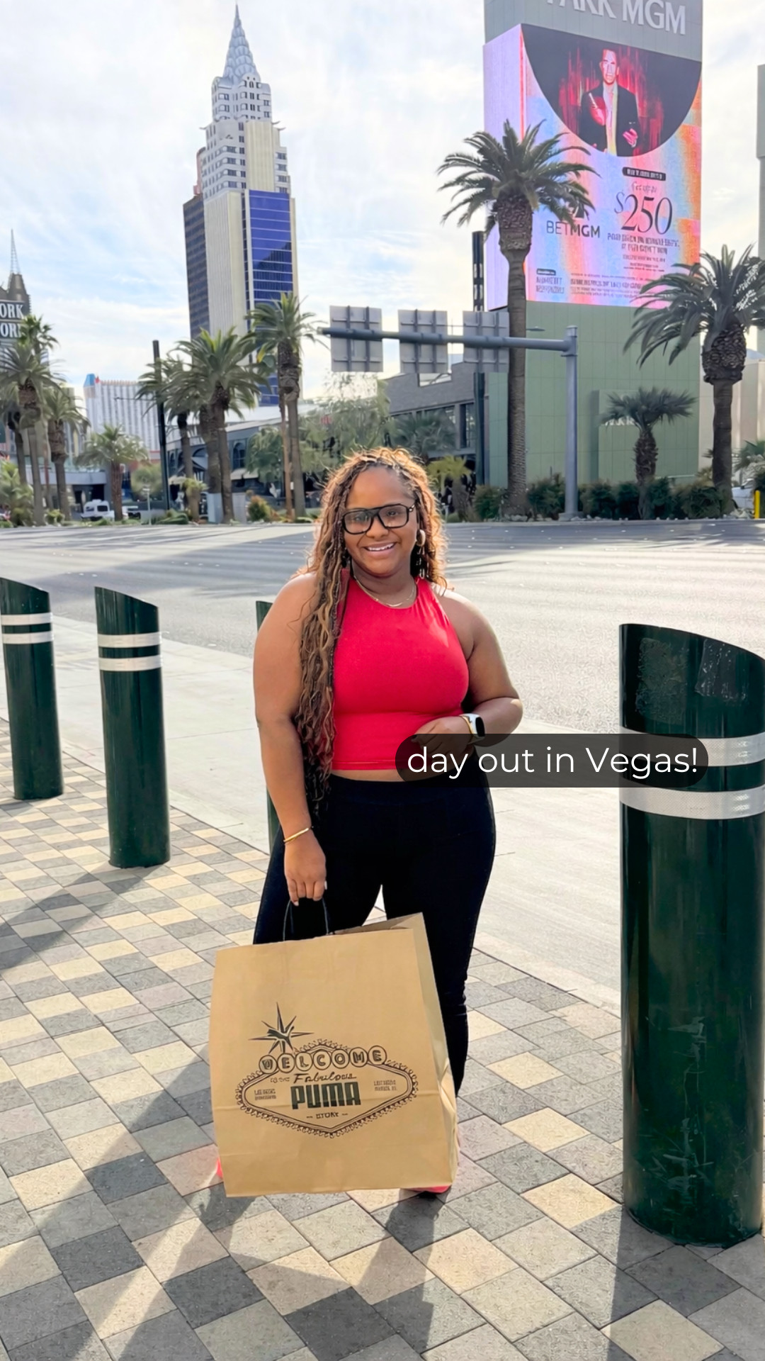 Day out in Vegas!
Comfortable fit, good weather, and a little shopping in between plans.

Easy pieces that keep up with a full day out. Linked here and other similar great finds! 

 #LTKdayinmylife #LTKootd #LTKMidsize