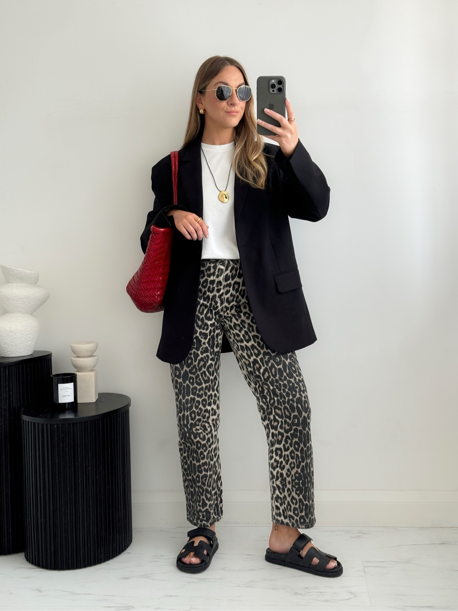Leopard jeans outfit

T-shirt: size small 
Blazer: 34

#LTKluxury #LTKsummer #LTKstyletip