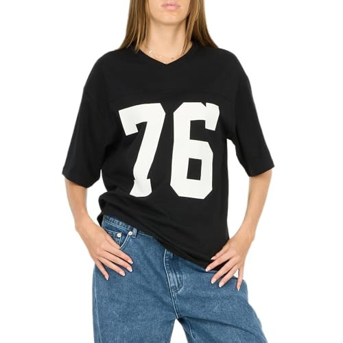 Forever 21 Women's Oversized Jersey T-Shirt – Vintage-Inspired Graphic Tee, Relaxed Fit Streetwear Style, Short Sleeve 100% Cotton Top for Casual Everyday Outfits | Amazon (US)