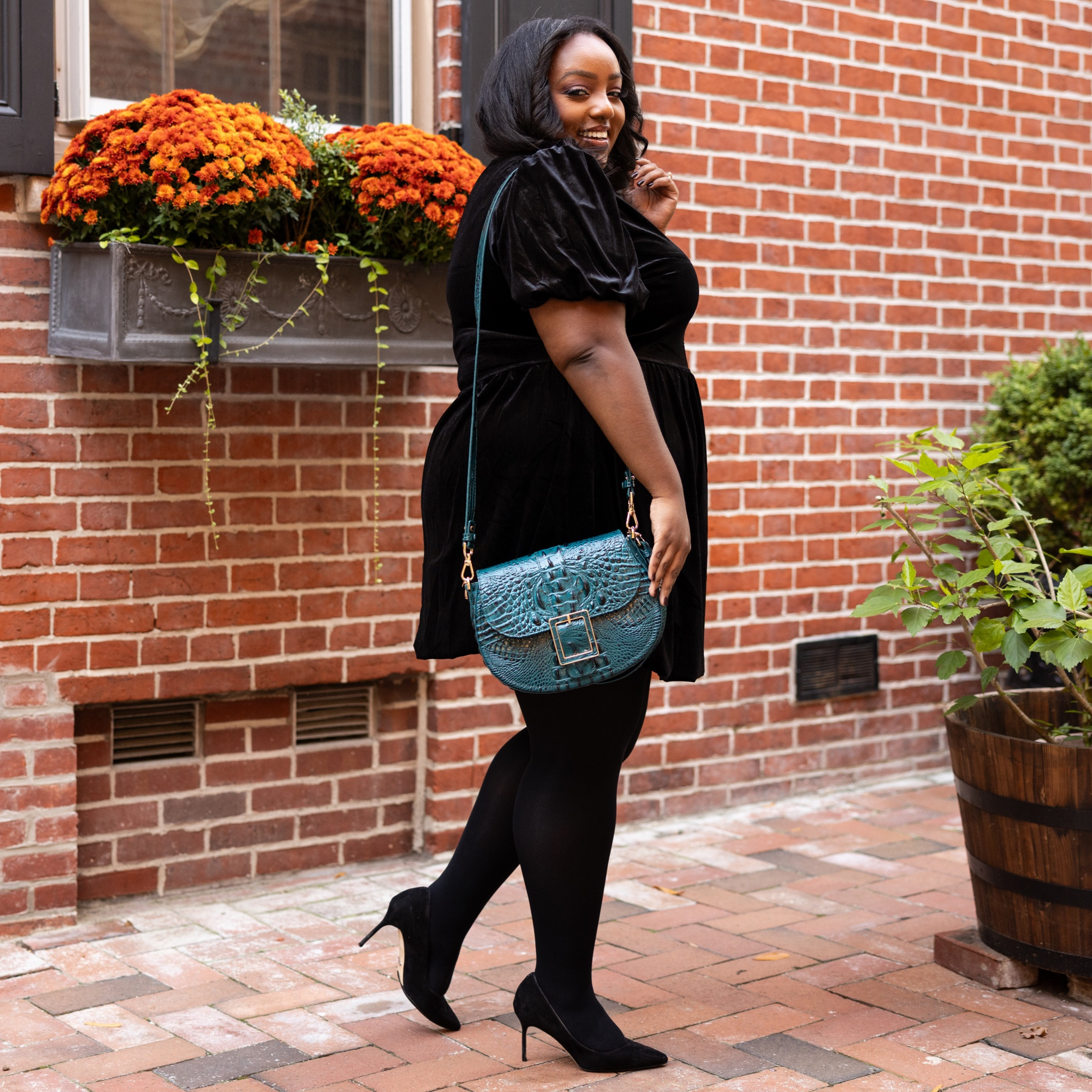 Stunning mid luxury crossbody bags (straps are plus size body friendly) 

#LTKplussize #LTKstyletip #LTKitbag