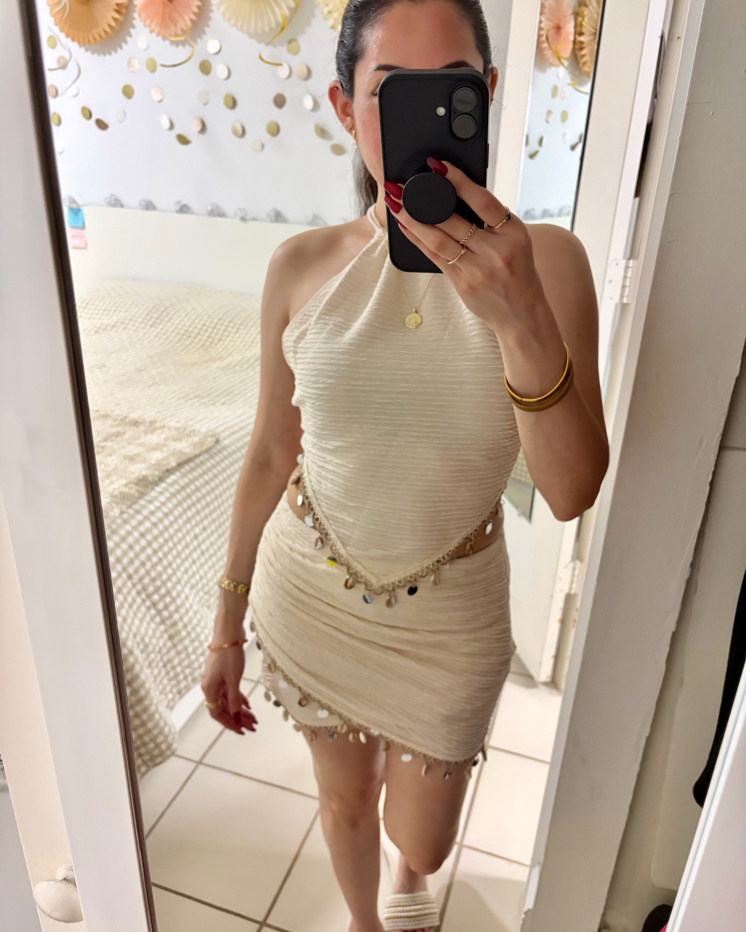 Size: xsmall // sandals: size 7 // beach getaway, travel, vacation, resort, cruise, festival, concerts