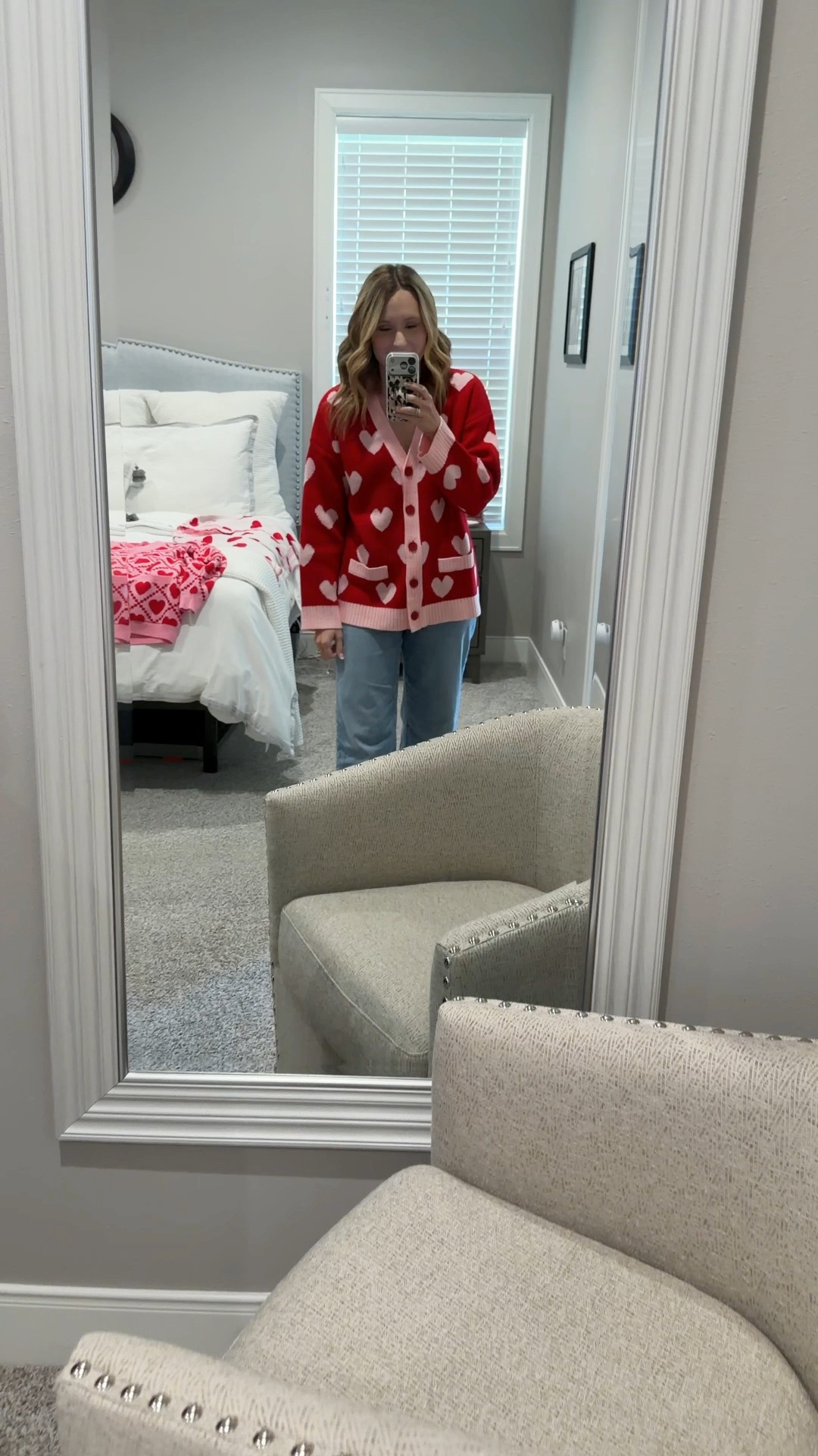 Sharing some Amazon Valentine’s Day cardigans! This one is so cute and thick to keep you warm! 

#LTKgrwm #LTKValentine #LTKootd