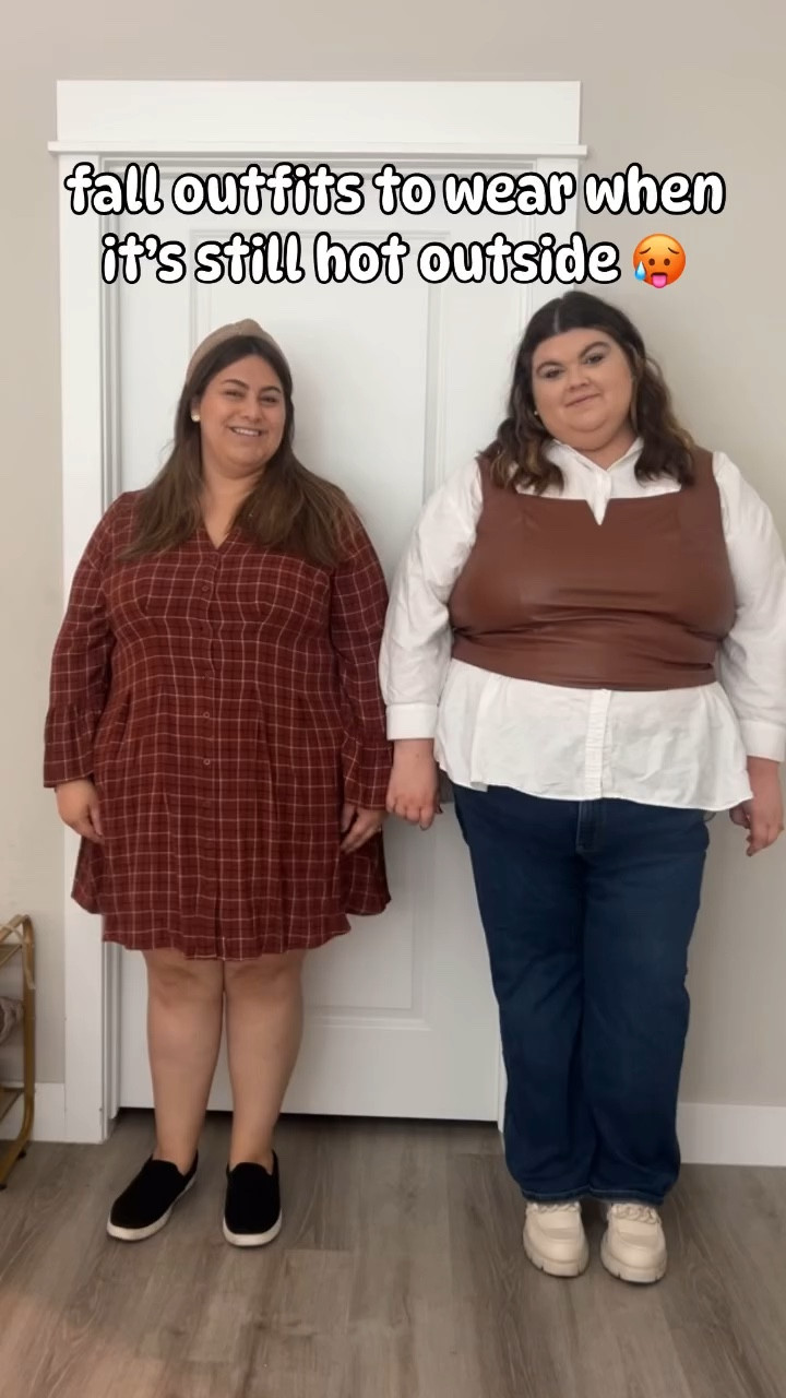 This trend is much harder than it looks, okay?! 😩

It won’t feel like autumn till LATE November here in Arizona but we are fall girlies so we start dressing for fall right about now! Here are some tips we use so we don’t melt while we’re living our Autumn fantasy 🍂

🧡 Light layers and breathable fabrics are a must!
🧡 An autumn color palette or pattern in summery styles work!
🧡 Putting knit and sweater material into accessories like headband and purses rather than sweaters!
🧡 Find alternative ways to wear sweaters and flannels like tying around your waist!

#fallfashion #azinfluencer #arizonafashion #transitiontofall #plussizefashion #curvyfashion #plussizestyle #plussizeinfluencer