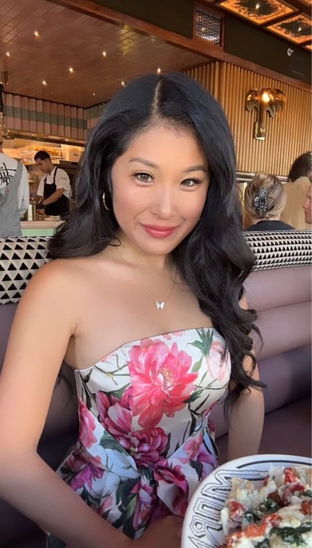 Ready for romper season!? I love this Express floral romper with pockets and satin bow detail. Perfect for a date, brunch with friends and can be dressed up and down! I wore this romper on my recent trip to San Diego and loved it! 

#LTKSeasonal