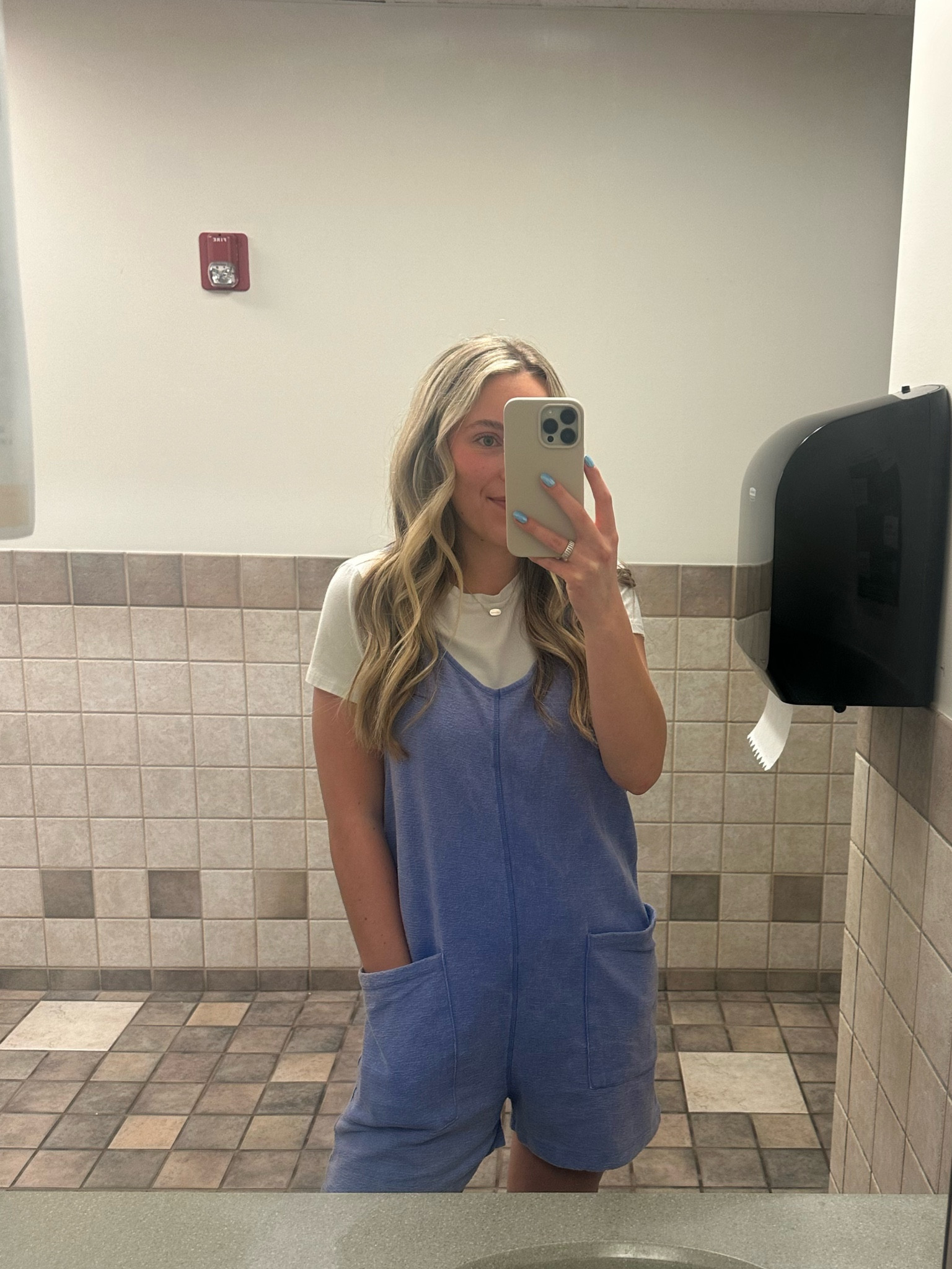 Comfy travel outfit! 

#LTKSeasonal #LTKFindsUnder50 #LTKTravel