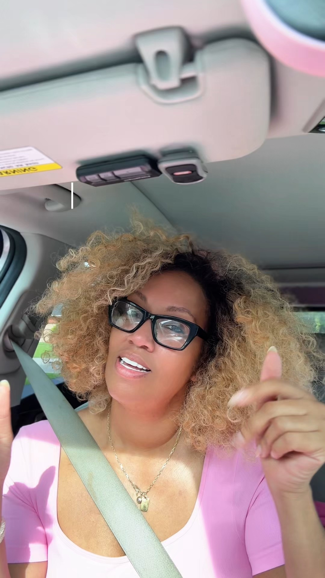 Discovery Series • Lesson 3 ⛳️
Today’s lesson was all about posture… and let me tell you, golf humbled me real quick 😂 But that’s the beauty of trying new things—being okay with learning, messing up, and growing.
We don’t have to be perfect, we just have to show up 💕✨
Would you try golf on your next trip?