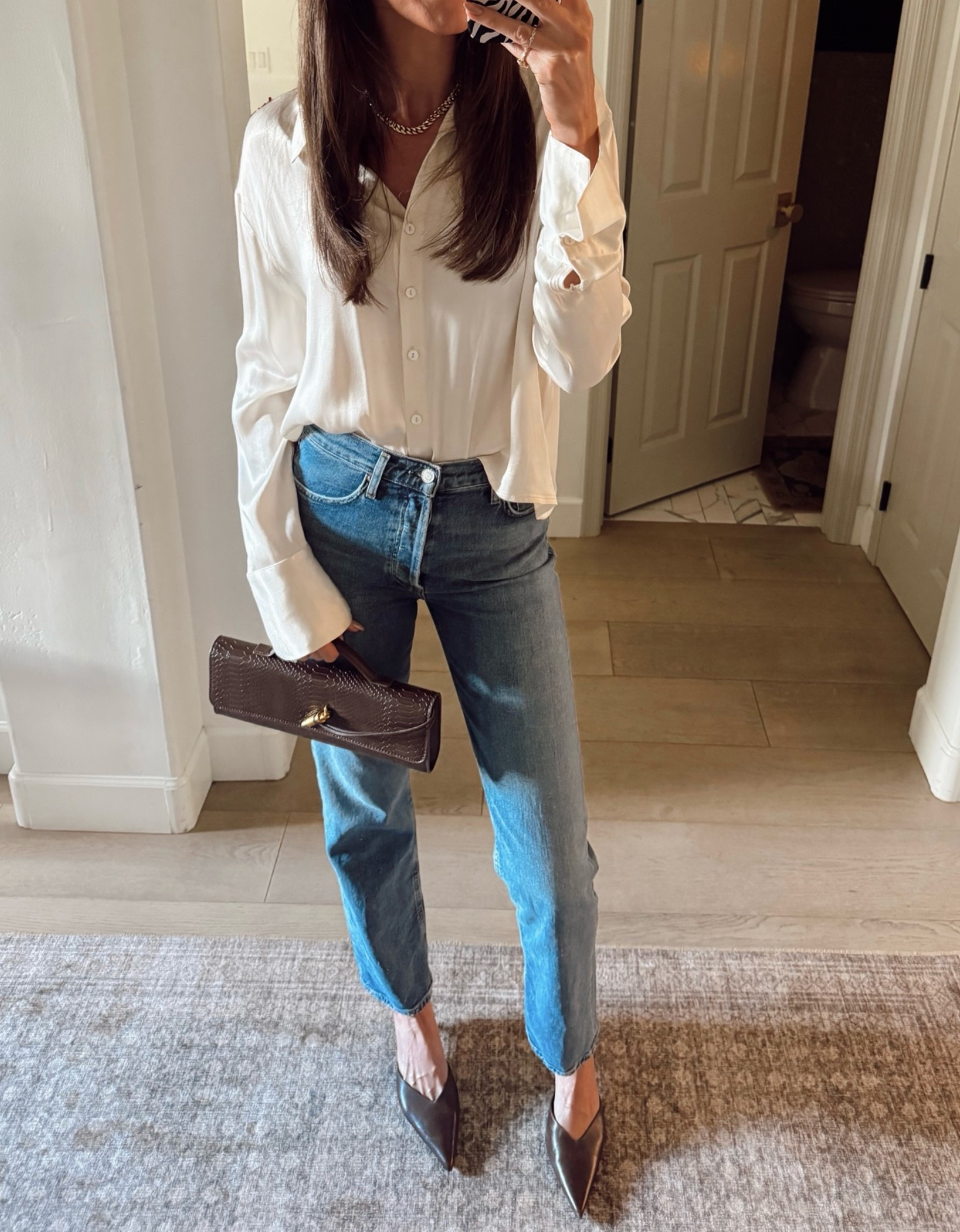 Dinner with friends fit. Wearing an older silk top with some pops of brown for fall. I’ve gotten so many compliments on these kitten heels!