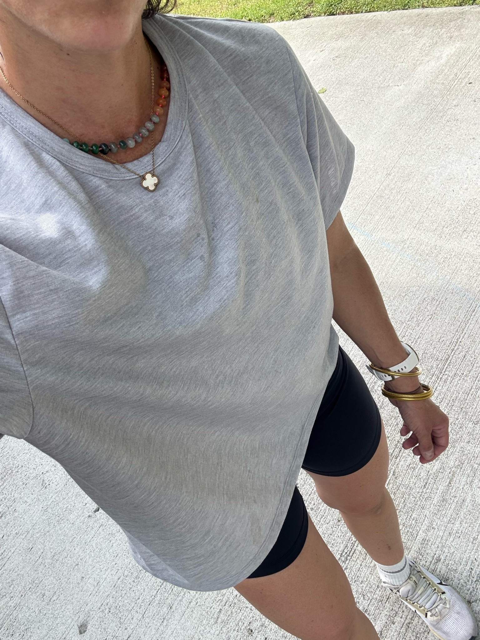 Tee $11 I sized up to medium

#LTKActive #LTKootd #LTKdayinmylife