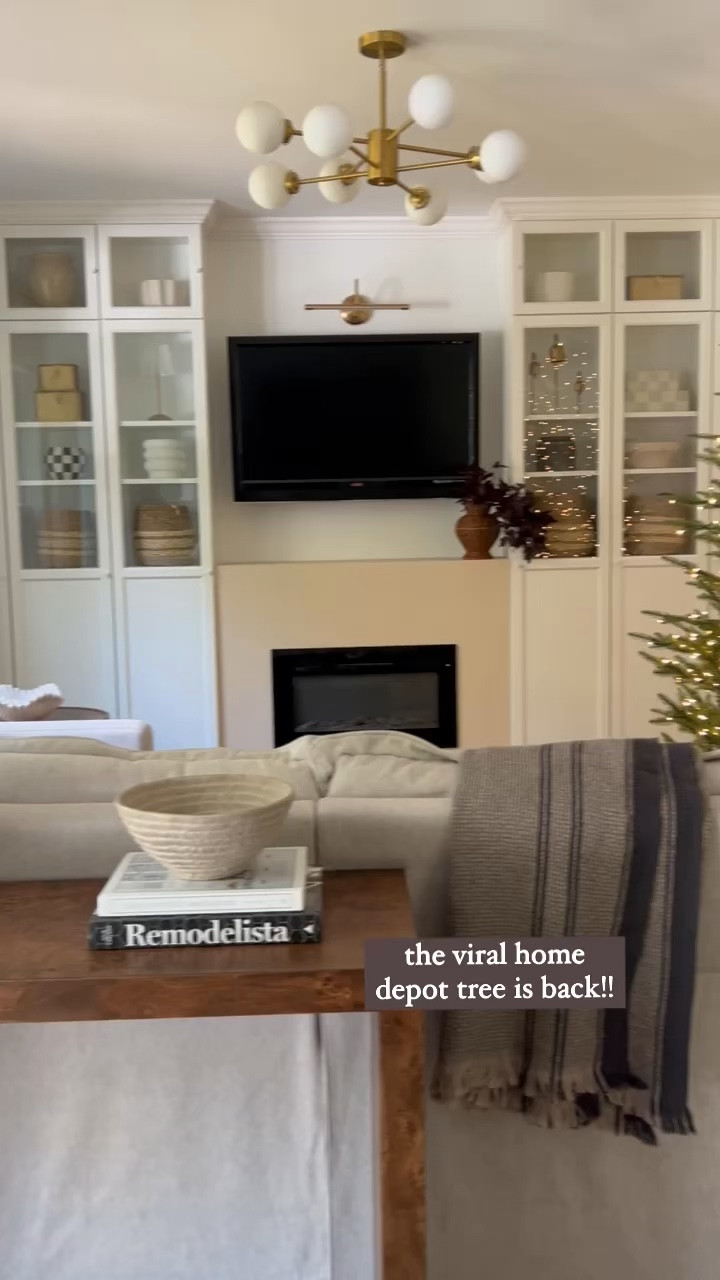 Viral Home Depot tree is back! And viral Hobby Lobby flocked ornaments are available on Amazon! 🙌🏼

Hobby Lobby finds, Amazon finds, Home Depot christmas tree

#LTKHome #LTKVideo #LTKStyleTip